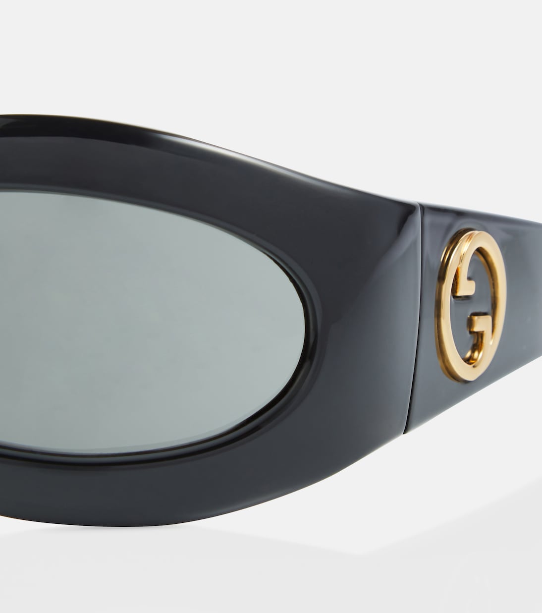 Oval sunglasses | Gucci
