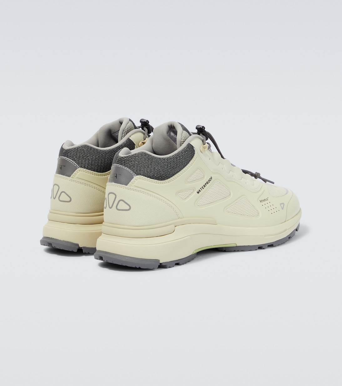 Sneakers One.2 | Athletics Footwear