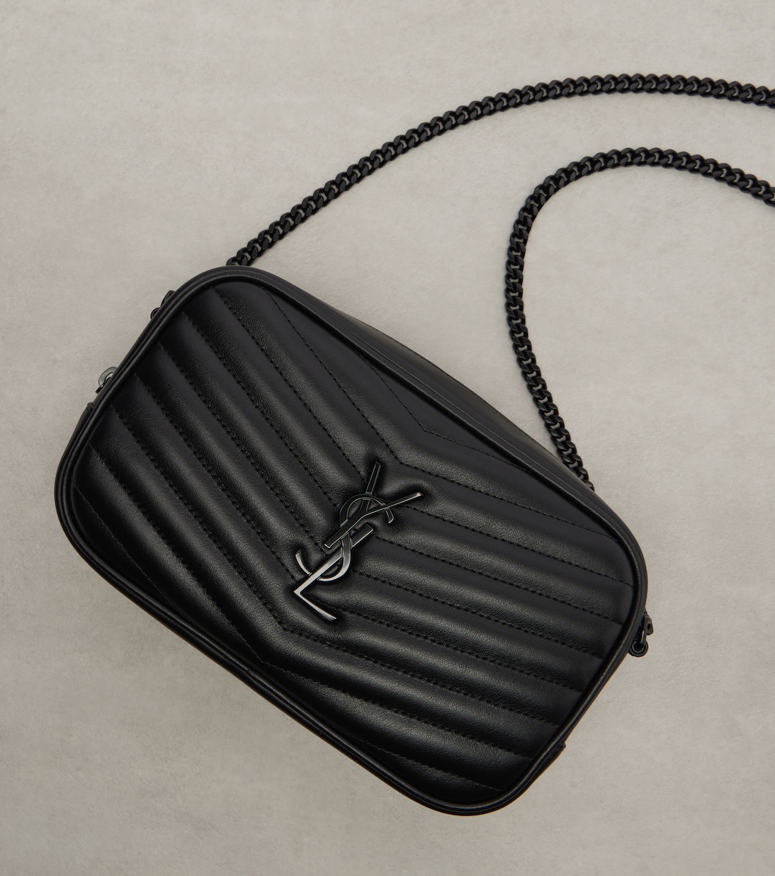 Bolso al hombro Lou Mini de piel acolchado | Saint Laurent