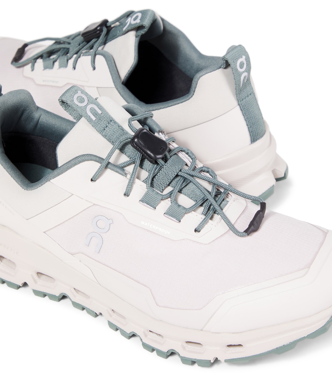 Cloudhero Waterproof running shoes | On Kids