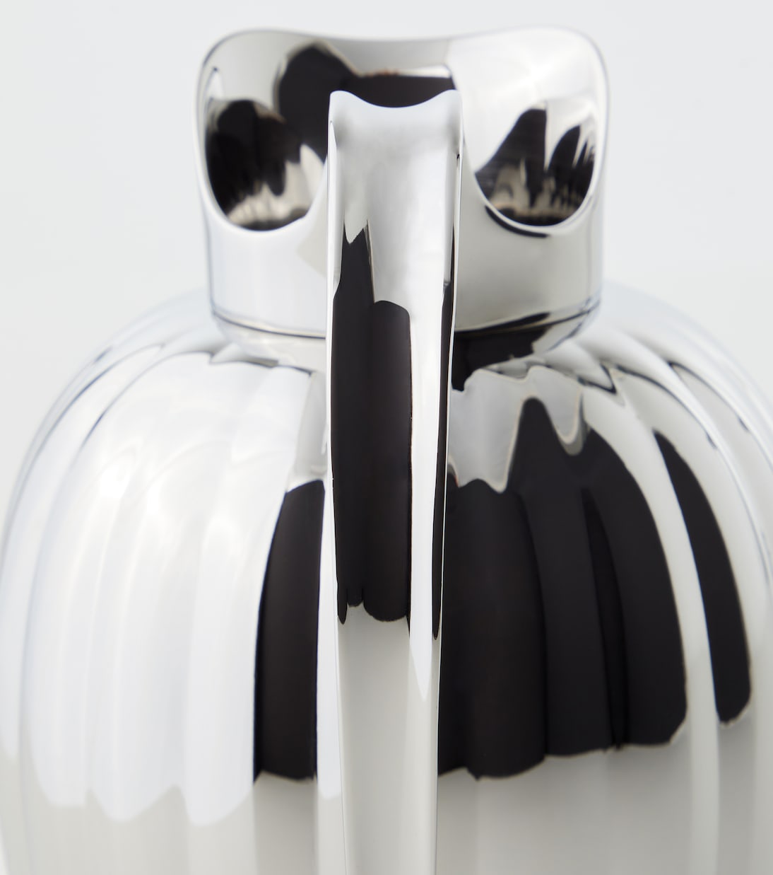 Bernadotte jug by Sigvard Bernadotte | Georg Jensen