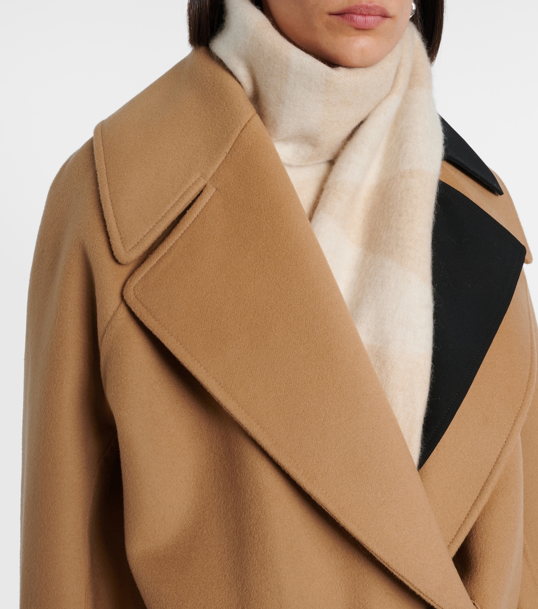 Fringed cashmere scarf | Loewe