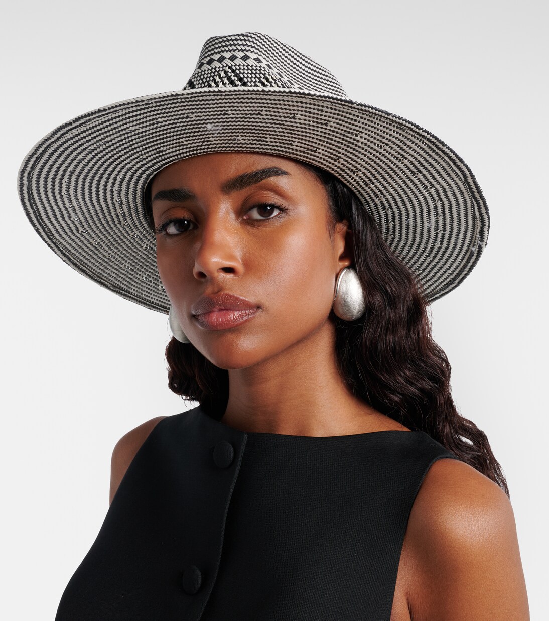 Logo hat | Ruslan Baginskiy