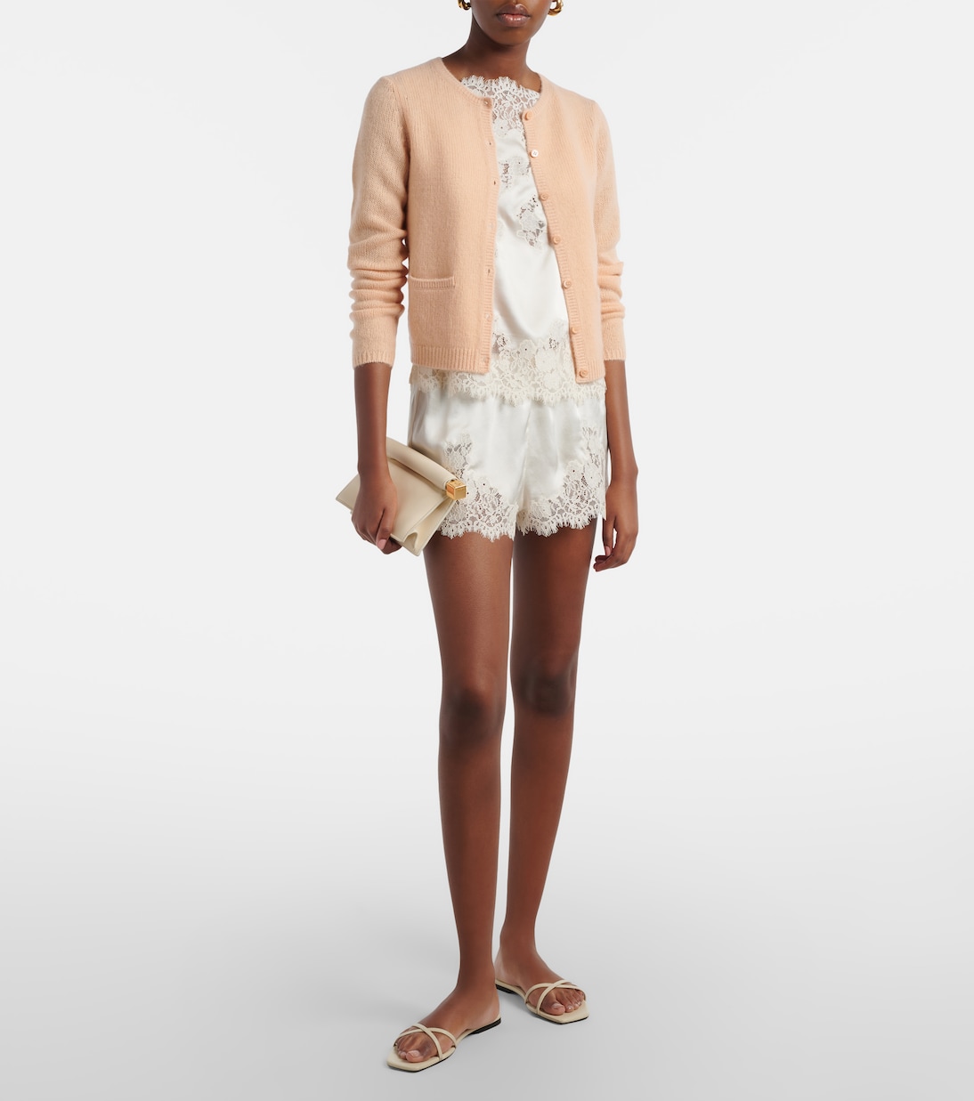 Iona lace-trimmed silk shorts | Dôen