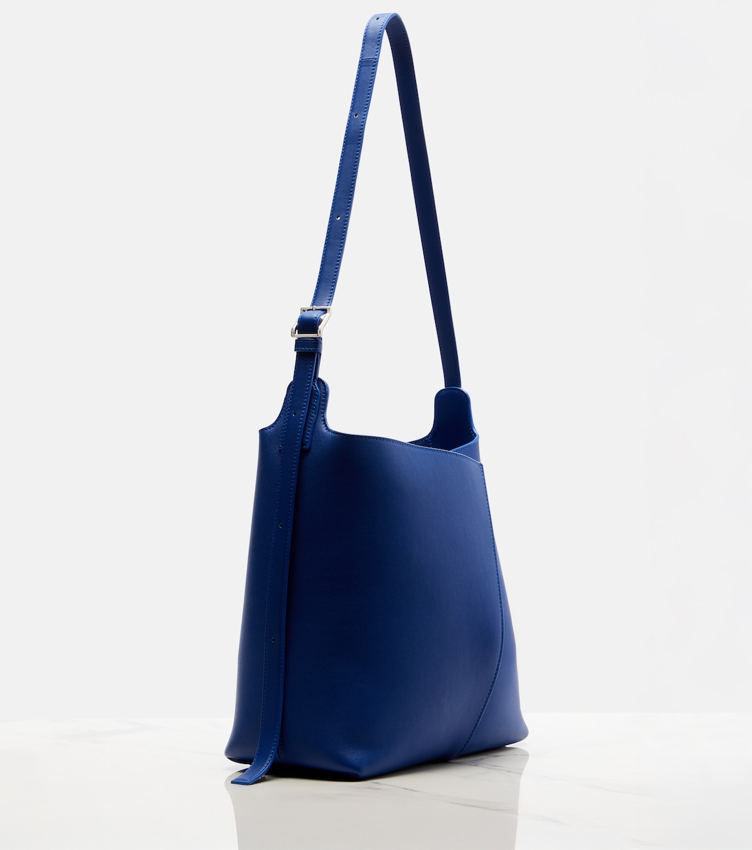 Bilbao Medium leather bucket bag | Loewe