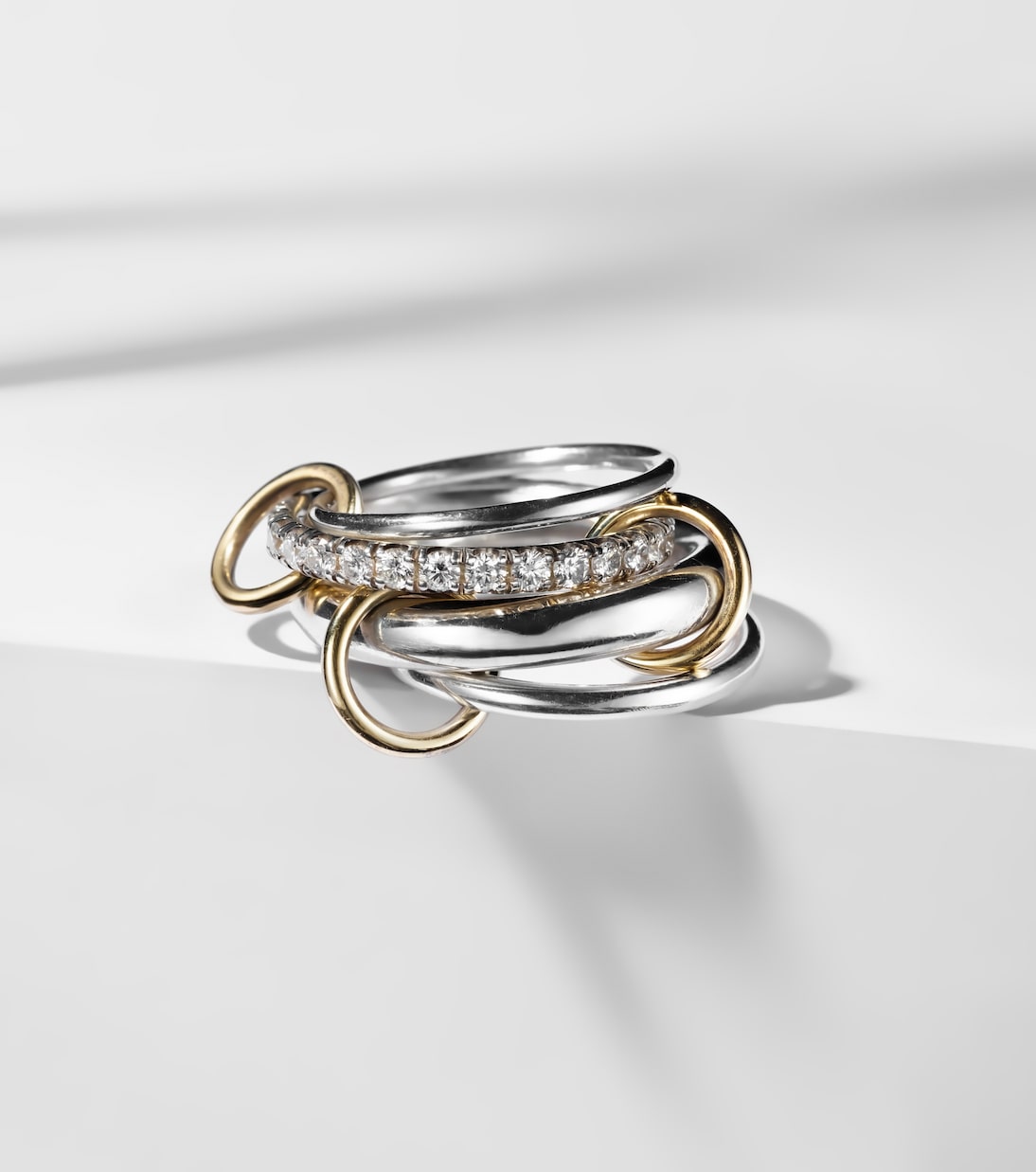 Anello Luna in oro 18kt e argento sterling con diamanti | Spinelli Kilcollin