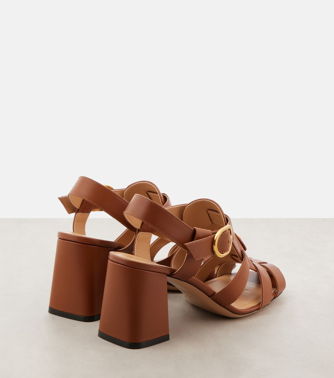 VLogo Signature 75 leather fisherman sandals | Valentino Garavani