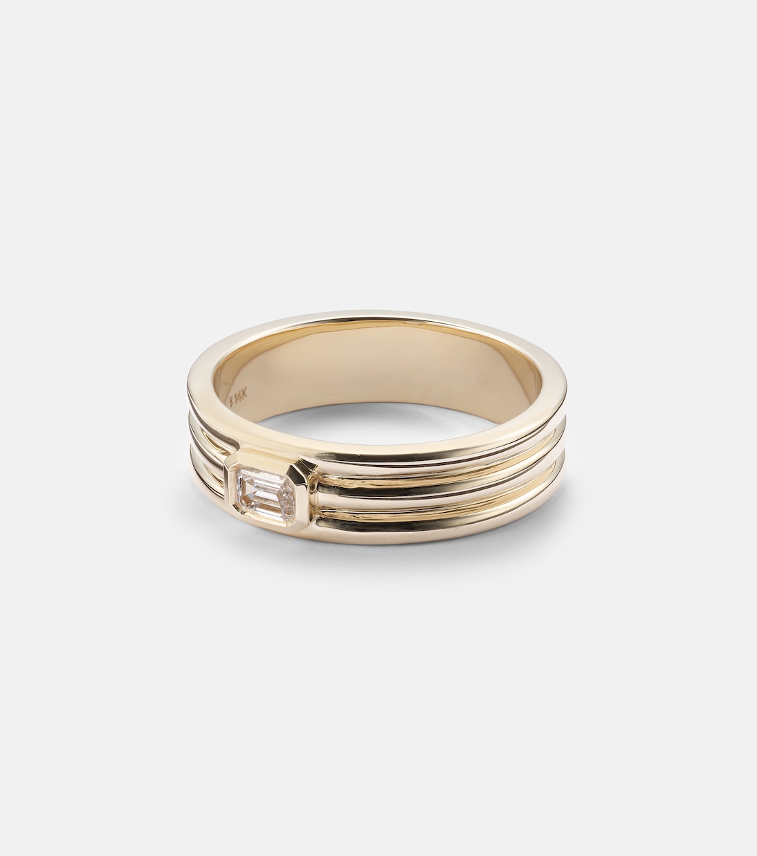 Anello in oro 14kt con diamante, design moderno per giovani
