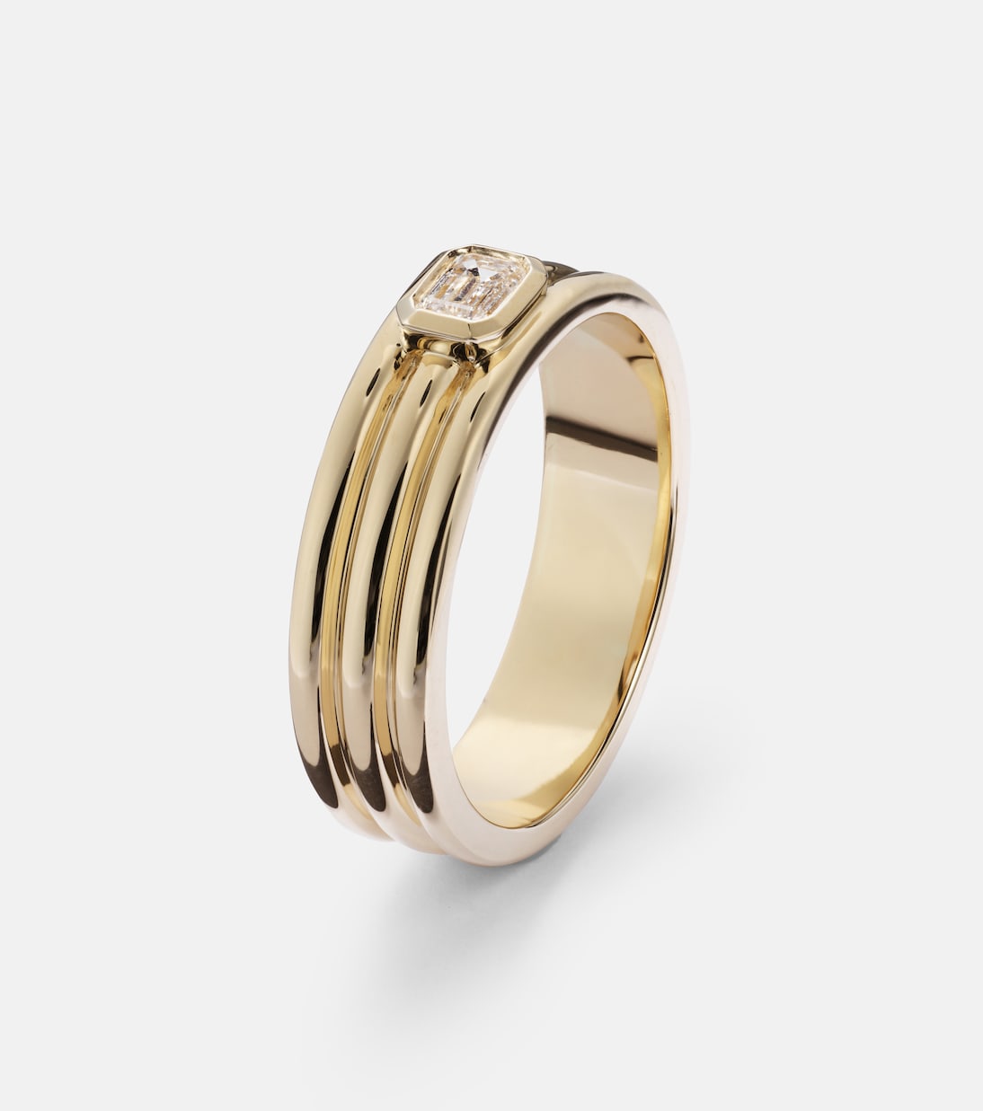 Anello in oro 14kt con diamante, design moderno per giovani