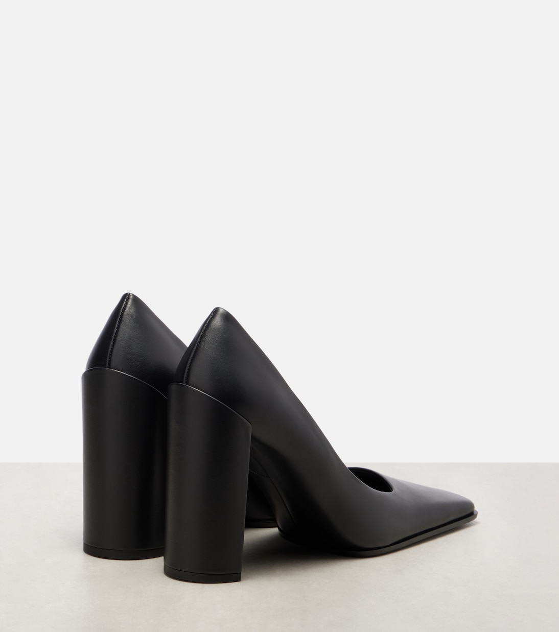 Square 90 leather pumps | Alaïa