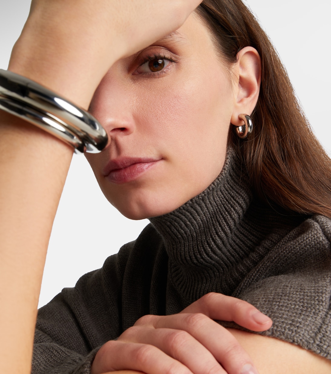 Samira Micro rhodium-plated hoop earrings | Jennifer Fisher