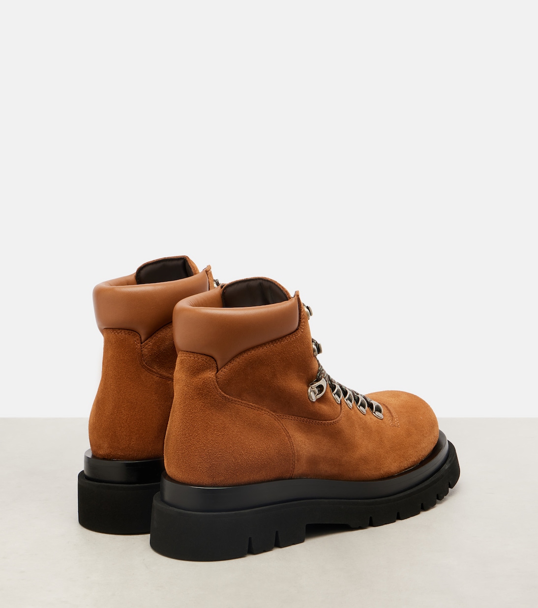 Schnürstiefel aus Veloursleder | Bottega Veneta