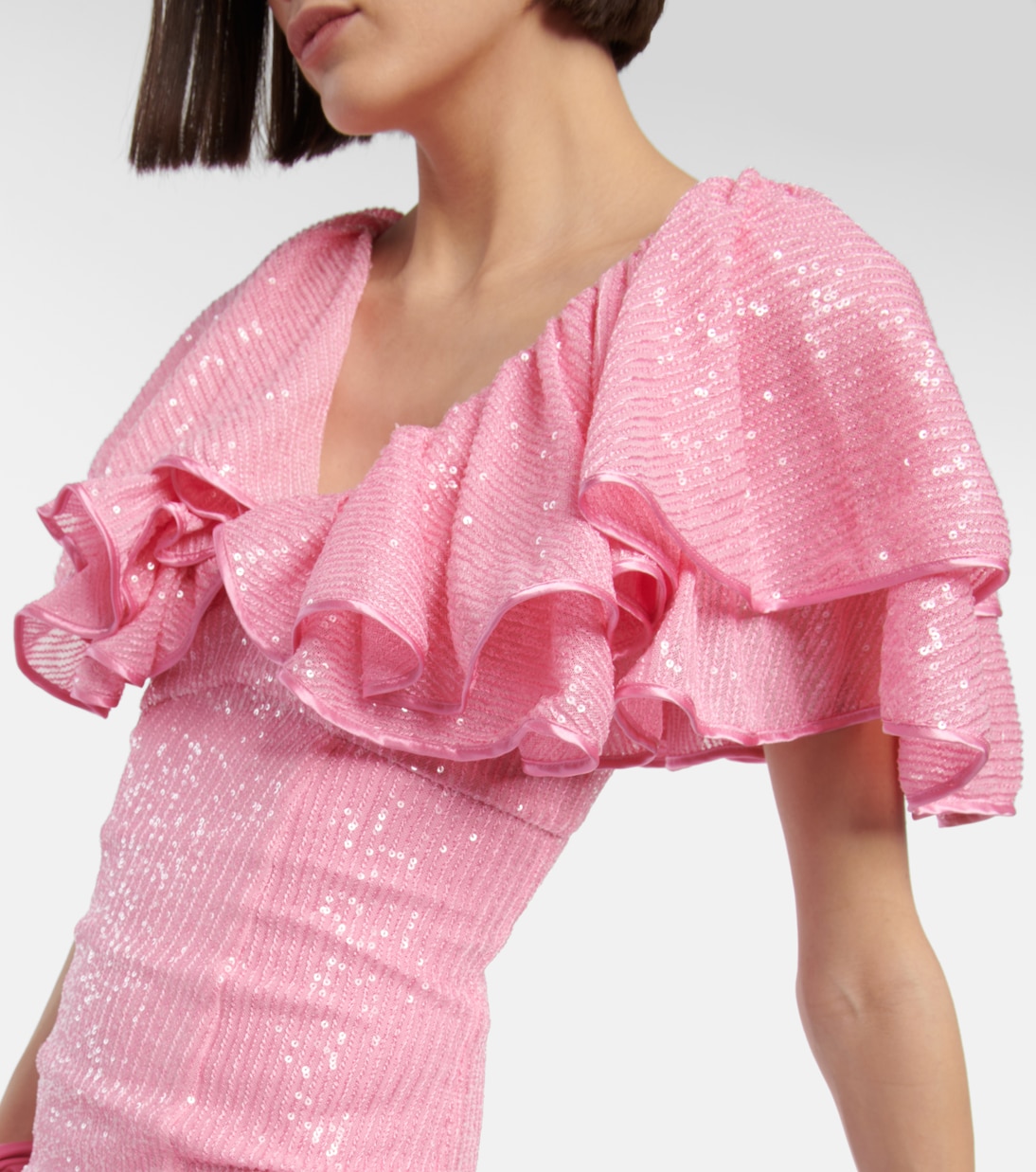 Vestido corto con lentejuelas y volantes | Rotate
