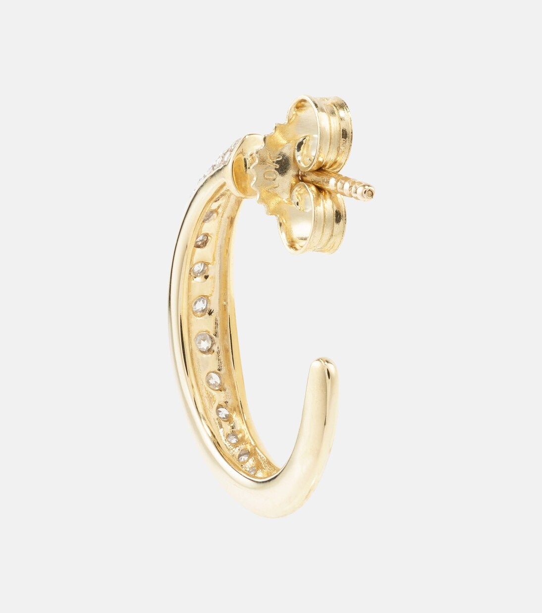 Orecchini a cerchio in oro giallo 10kt con twist e dettagli diamantati, perfetti per uno stile giovane e raffinato.