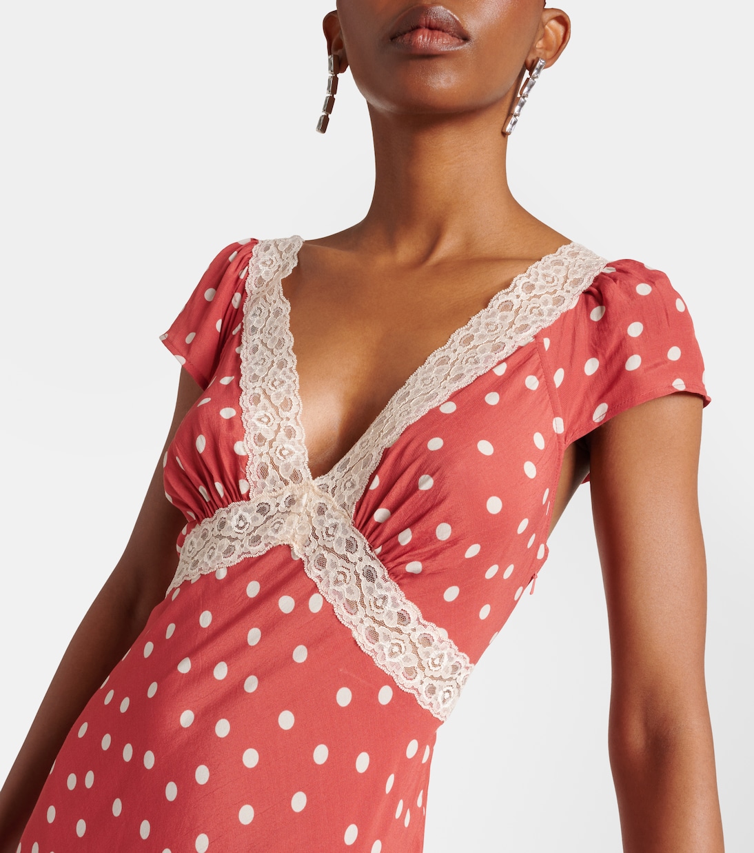 Vestido midi Iggy de satén con encaje y lunares | Rixo