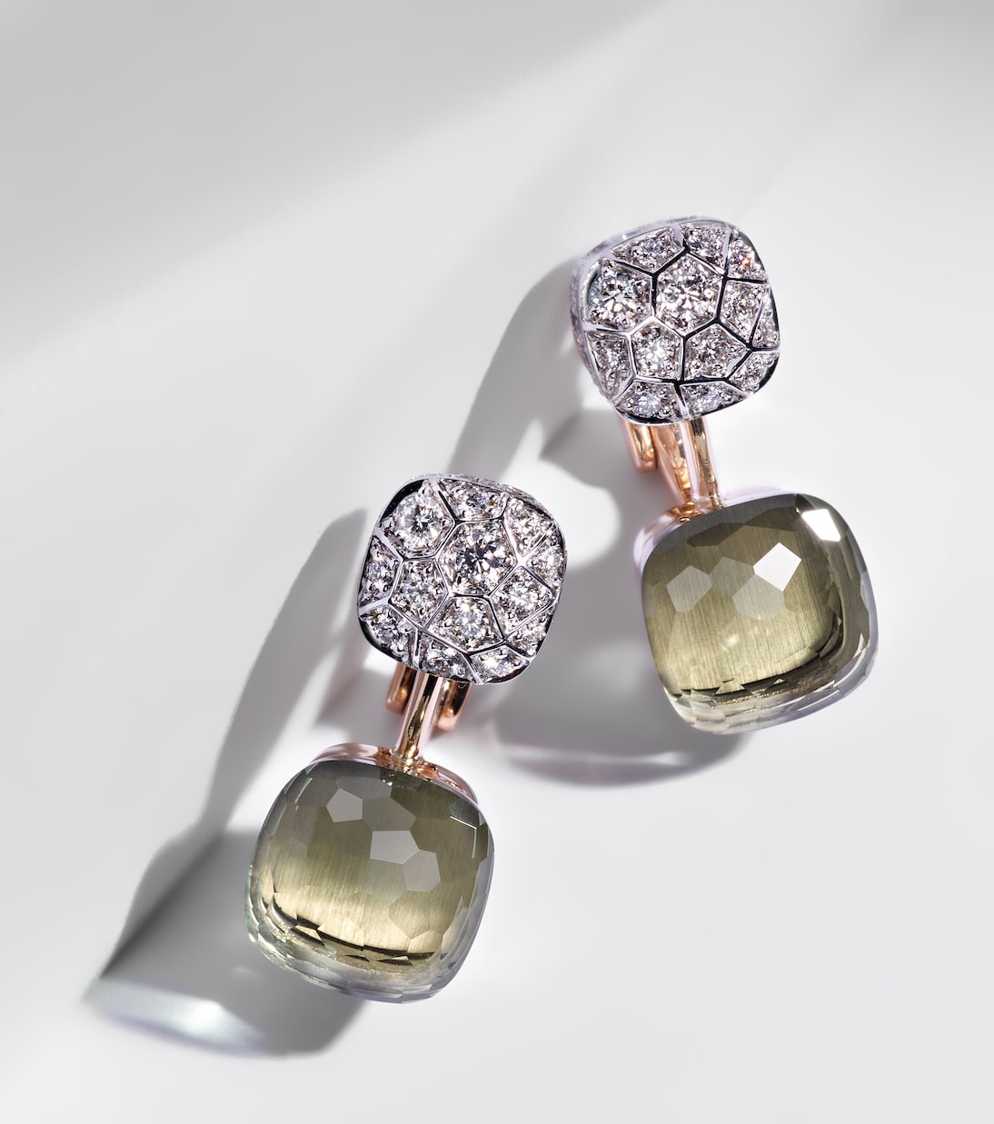 Boucles d'oreilles Nudo en or rose et blanc 18 ct, prasiolite et diamants | Pomellato