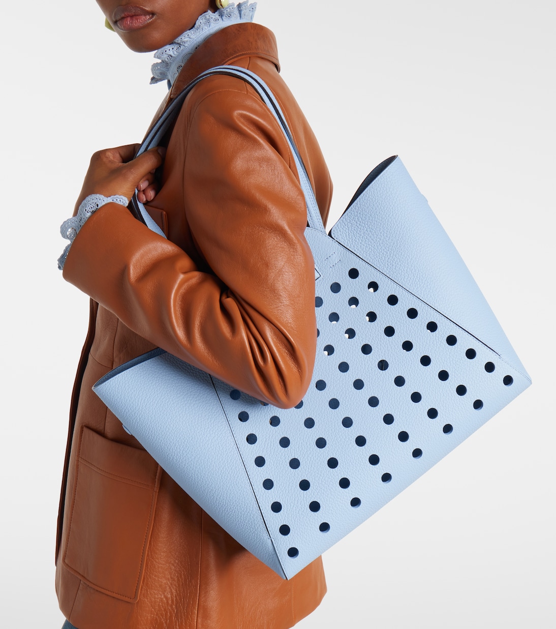 L' Airess MM leather tote bag | Delvaux