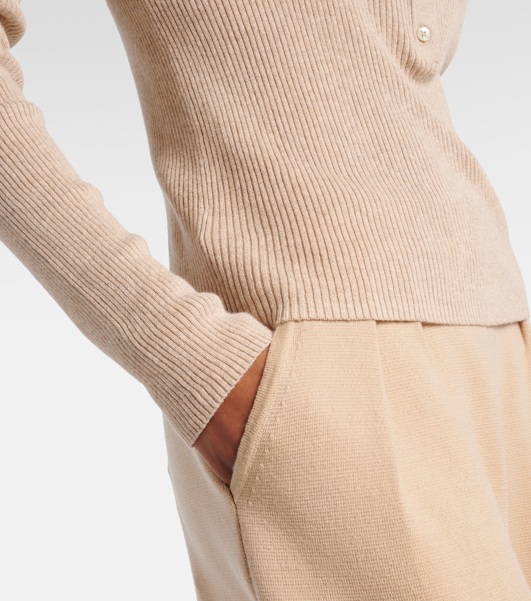 Top con bottoni Macaw in cashmere | Staud