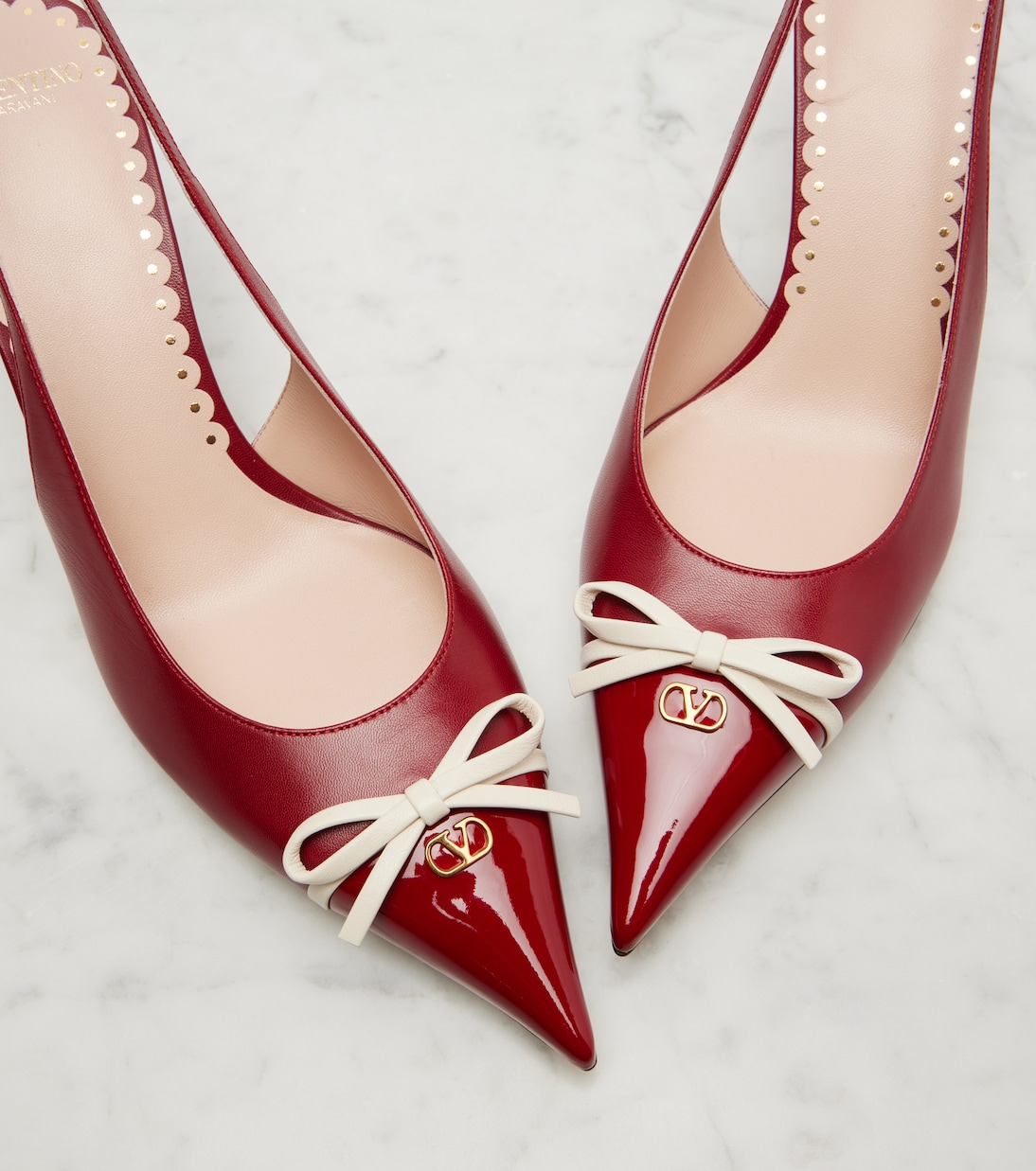 Slingback-Pumps Bepointy 80 aus Lackleder | Valentino Garavani