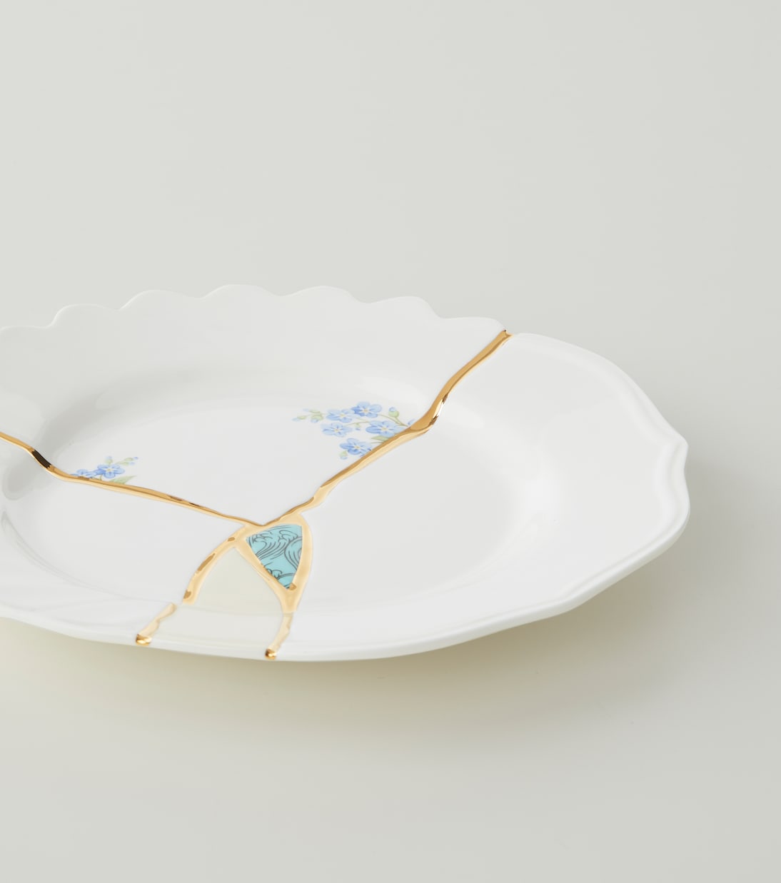 Piatto da dessert Kintsugi by Marcantonio Raimondi Malerba | Seletti