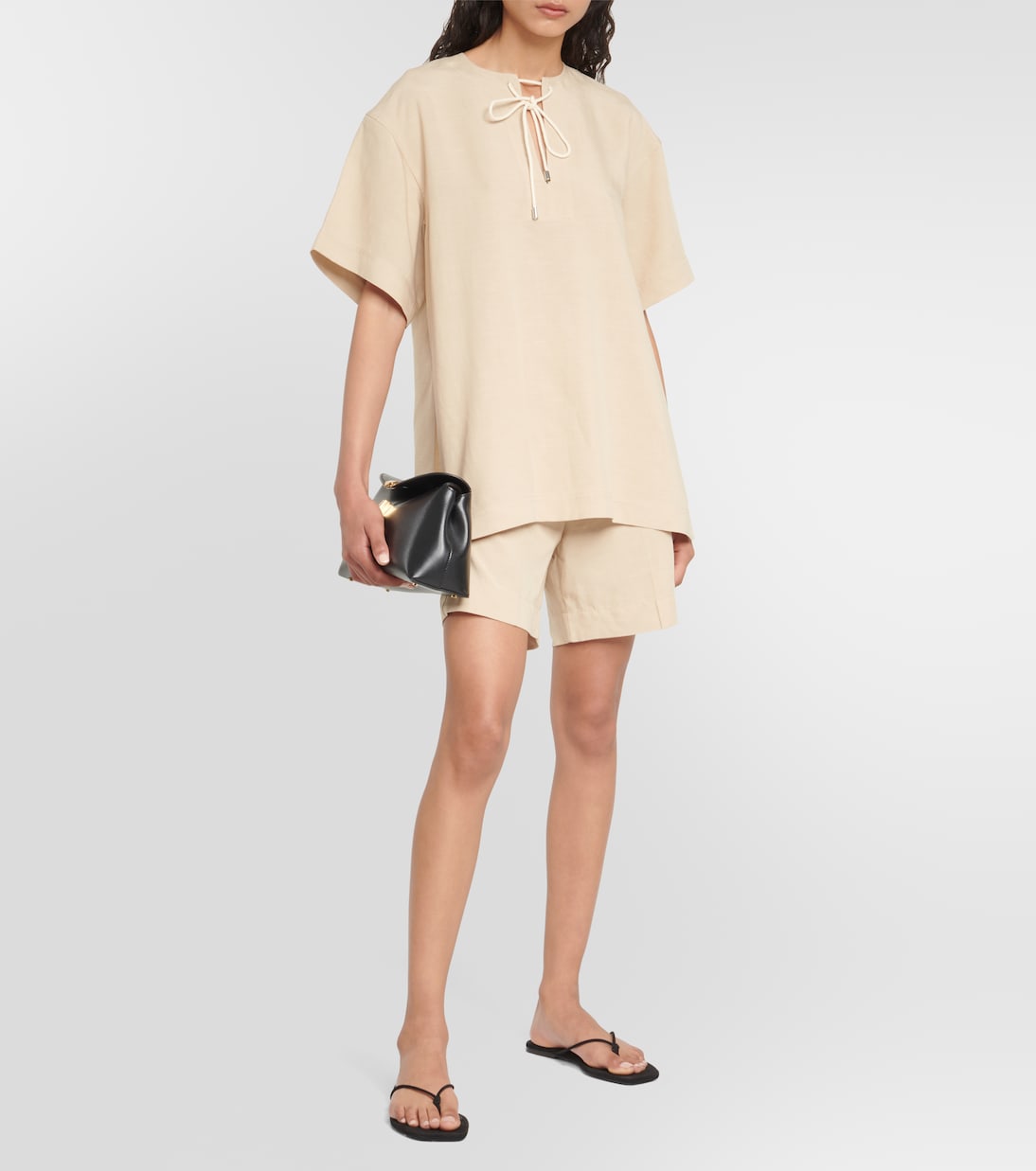 Top con laccetti | Toteme