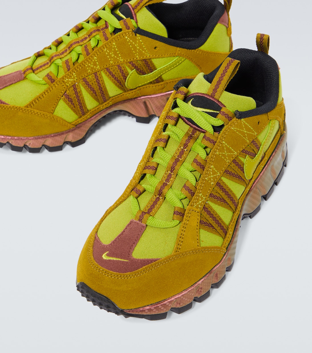 Sneakers Air Humara in suede | Nike