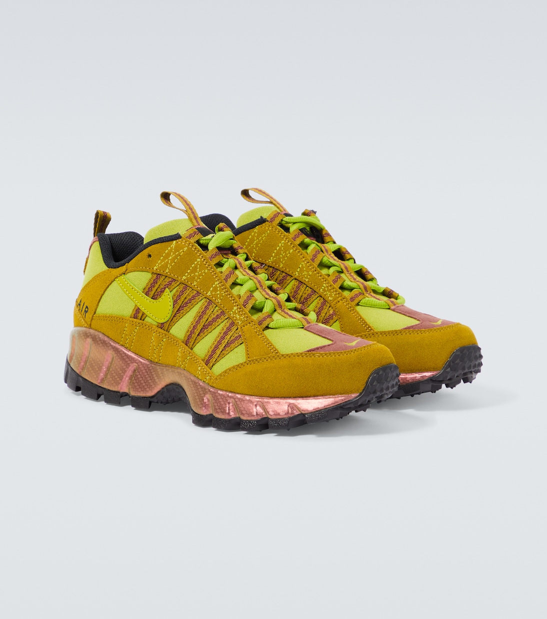 Sneakers Air Humara in suede | Nike