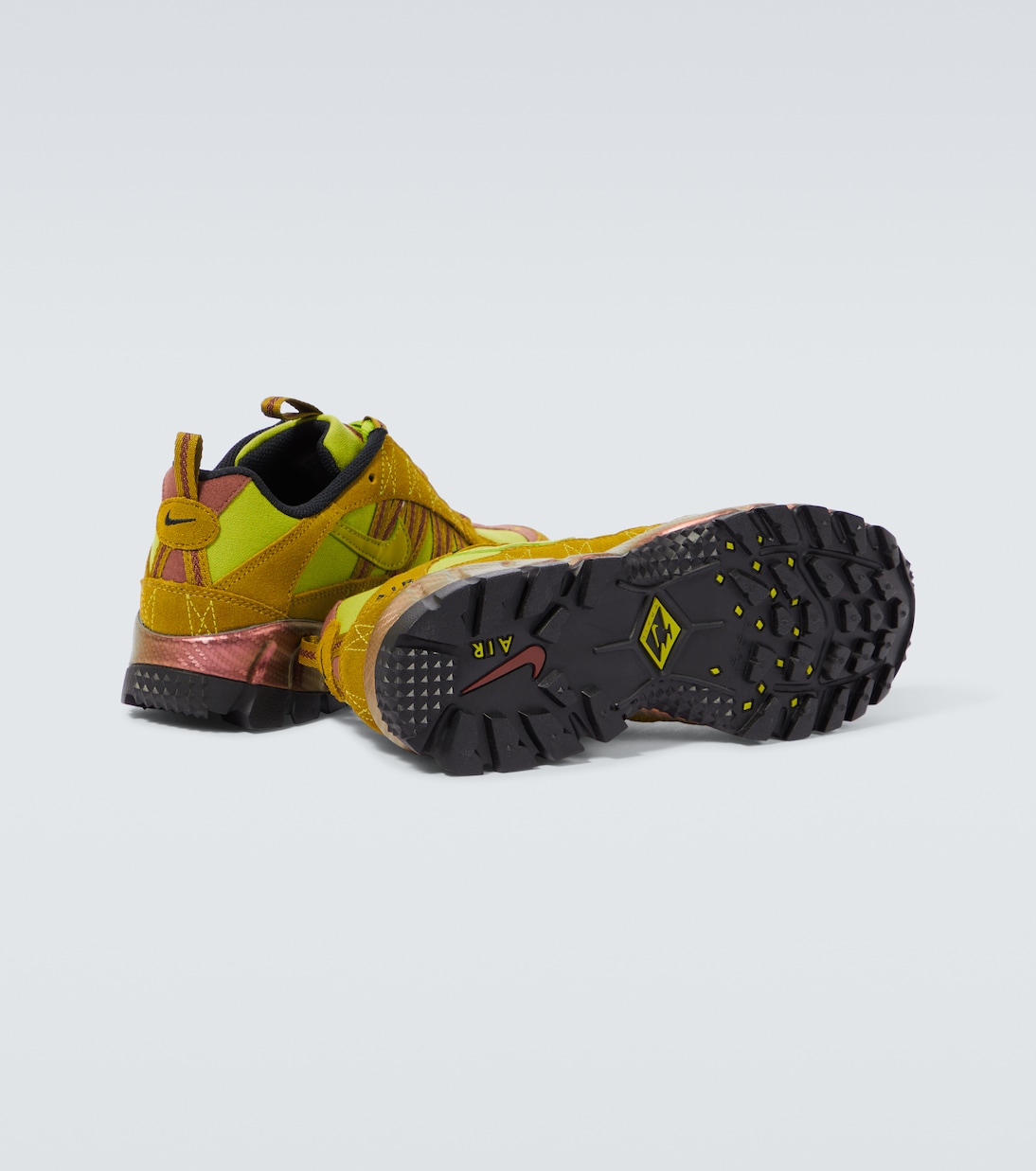 Sneakers Air Humara in suede | Nike