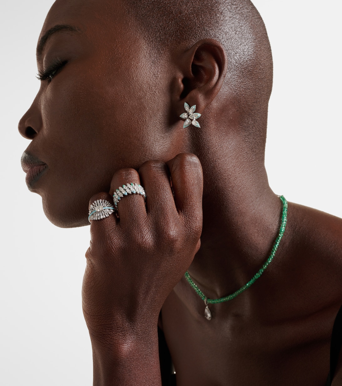 Anello per mignolo in oro bianco 18kt con diamanti | Kamyen