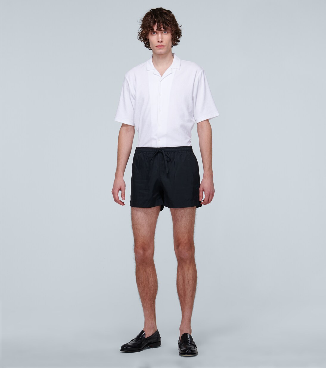 Embroidered Walk shorts with logo | Commas