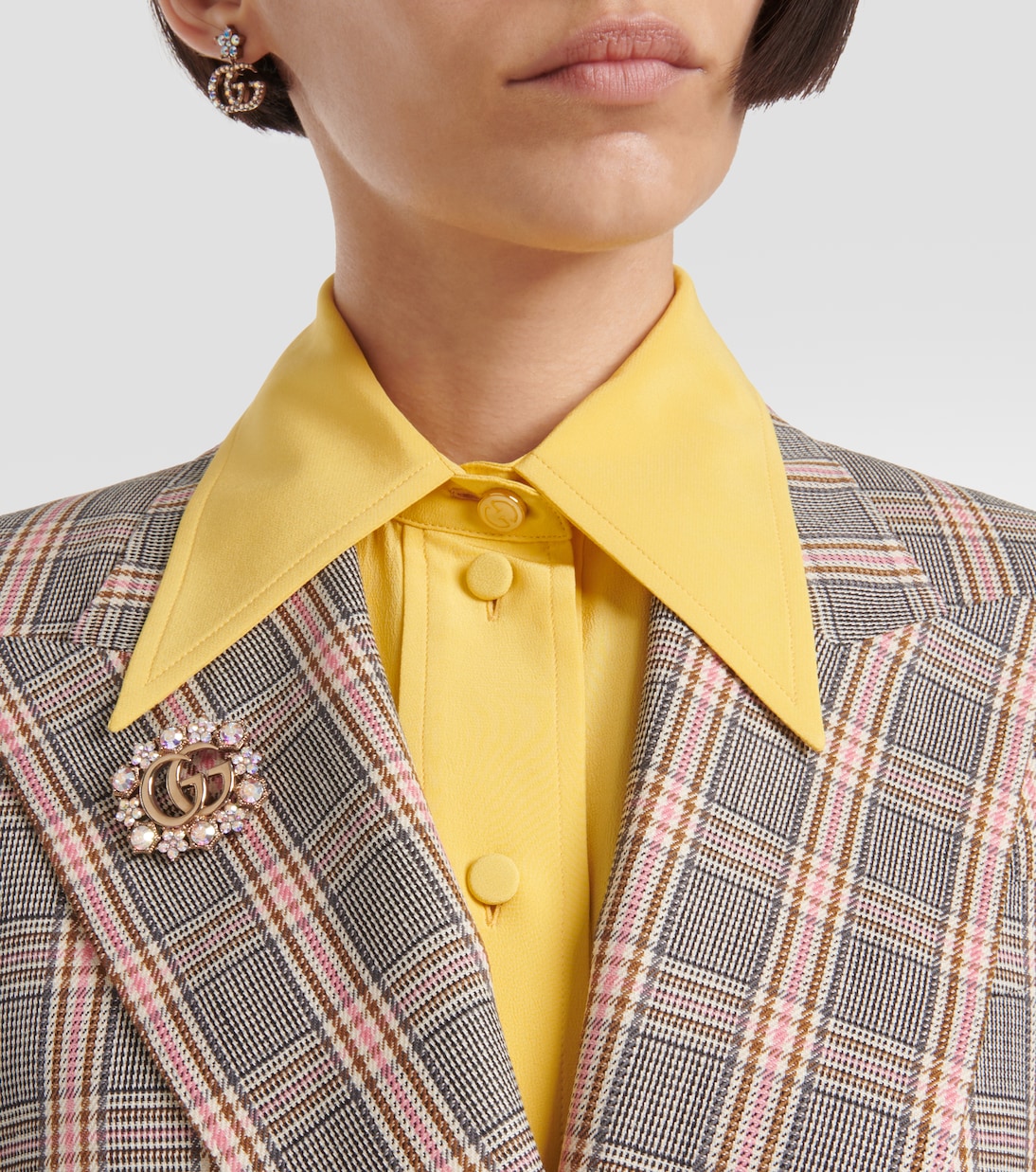 Spilla GUCCI con cristalli GG, accessorio glamour per stili giovani