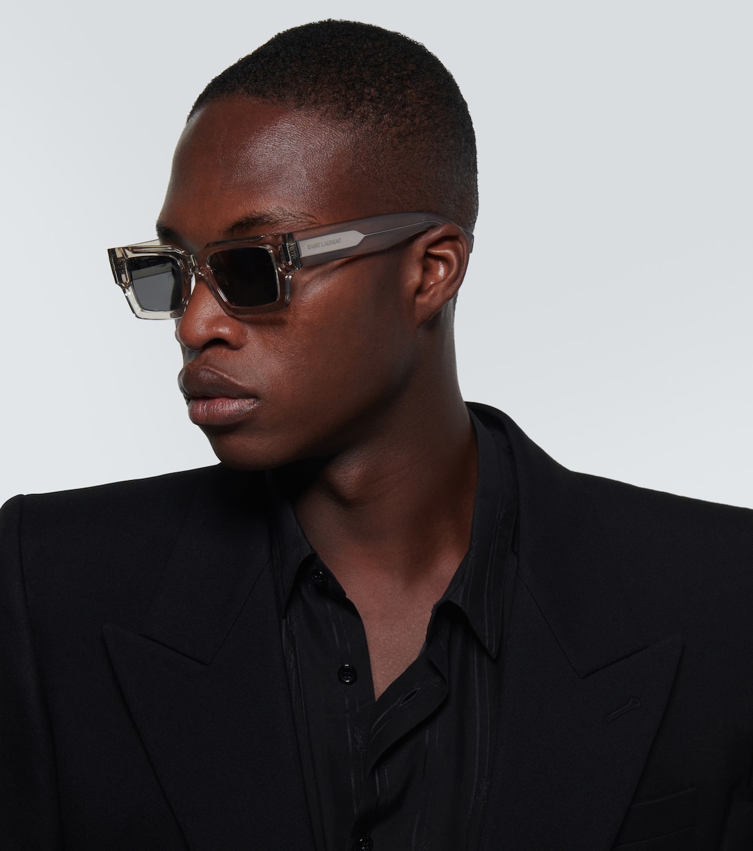 Lunette yves saint laurent homme solaire 2025