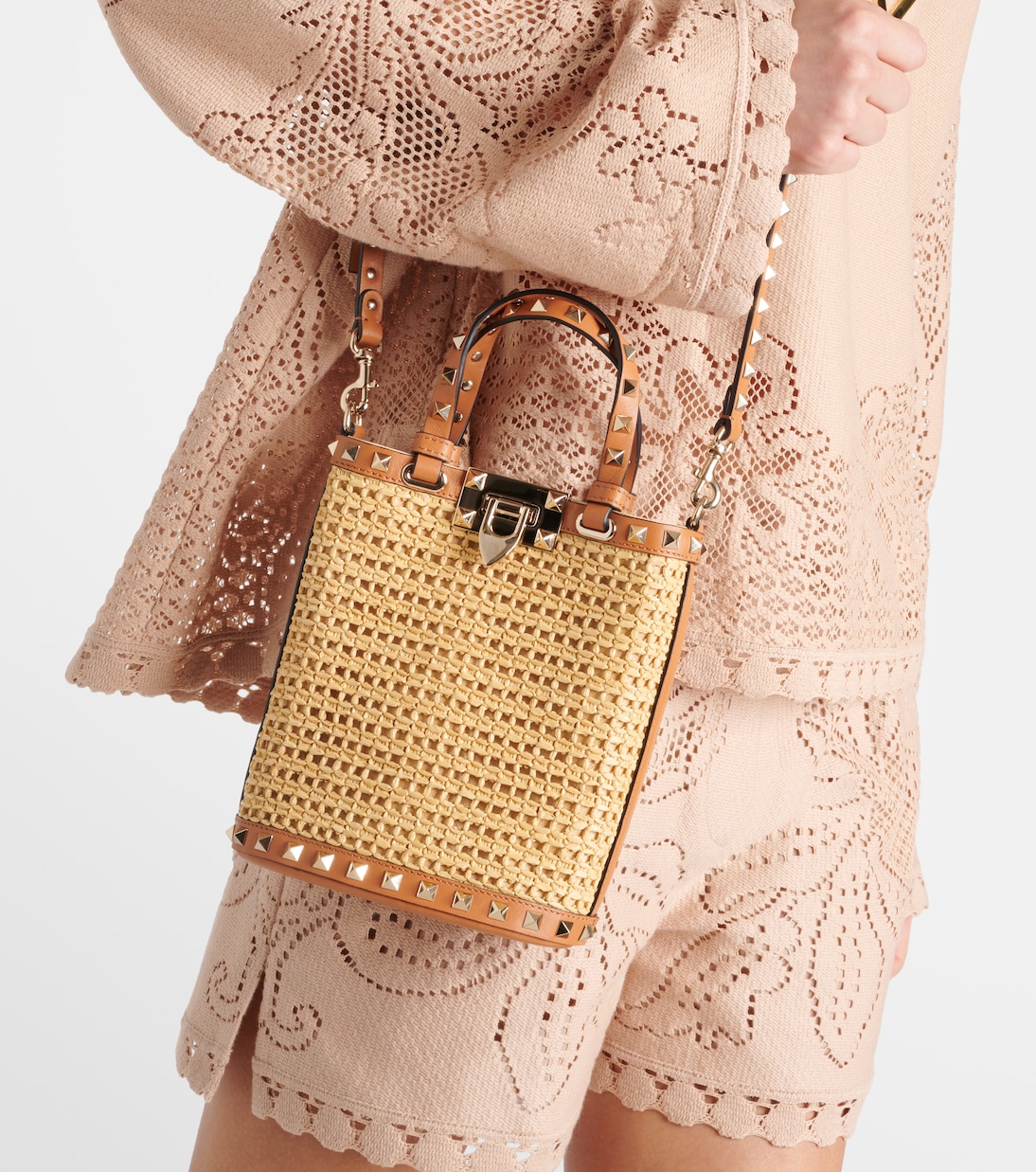 Rockstud Mini raffia-effect bucket bag  | Valentino Garavani