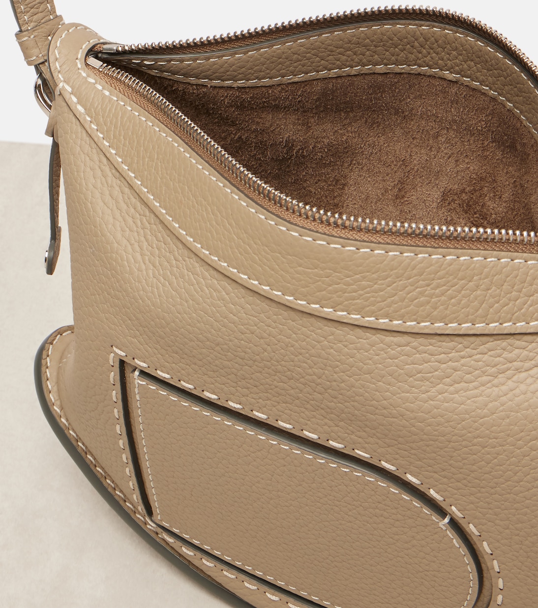 Pin Swing Surpiqué mall leather shoulder bag | Delvaux