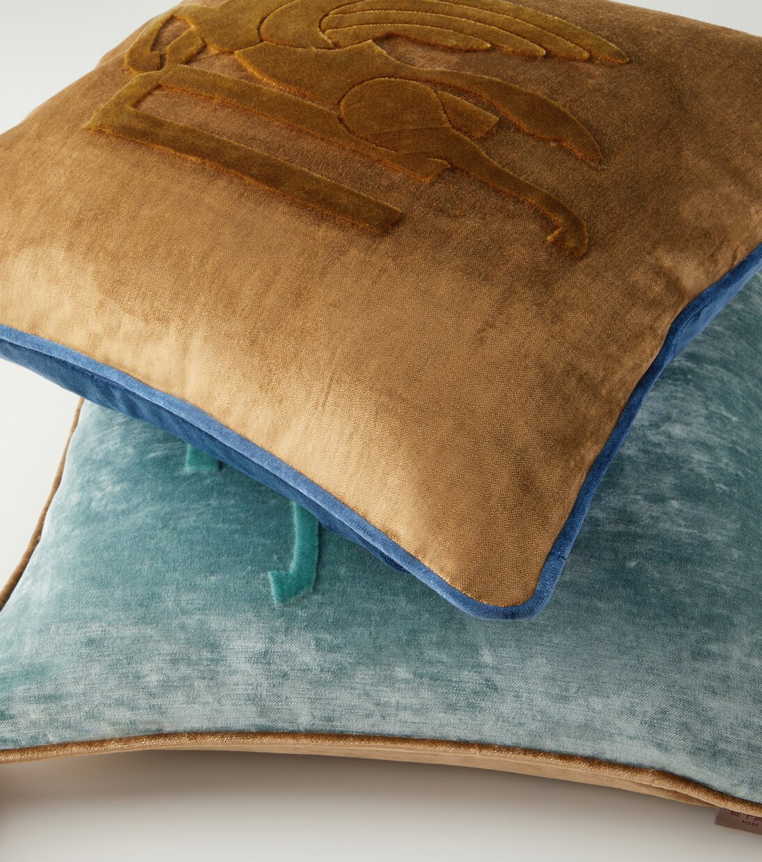Pegaso wool-blend velvet cushion  | Etro
