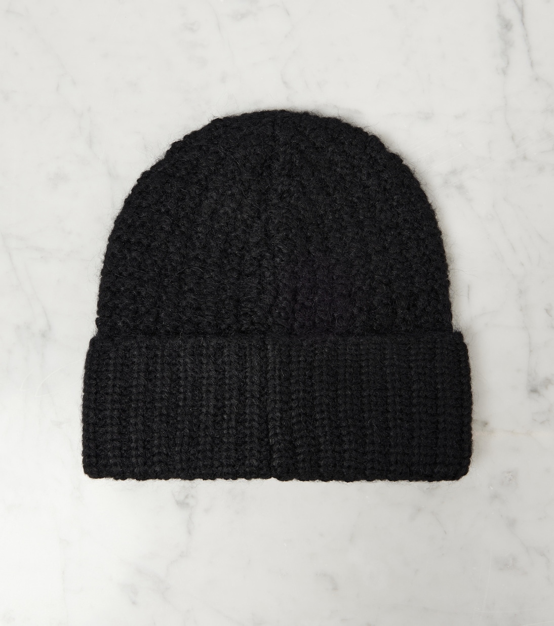 Cappello in lana e alpaca Moncler, stile giovane e trendy