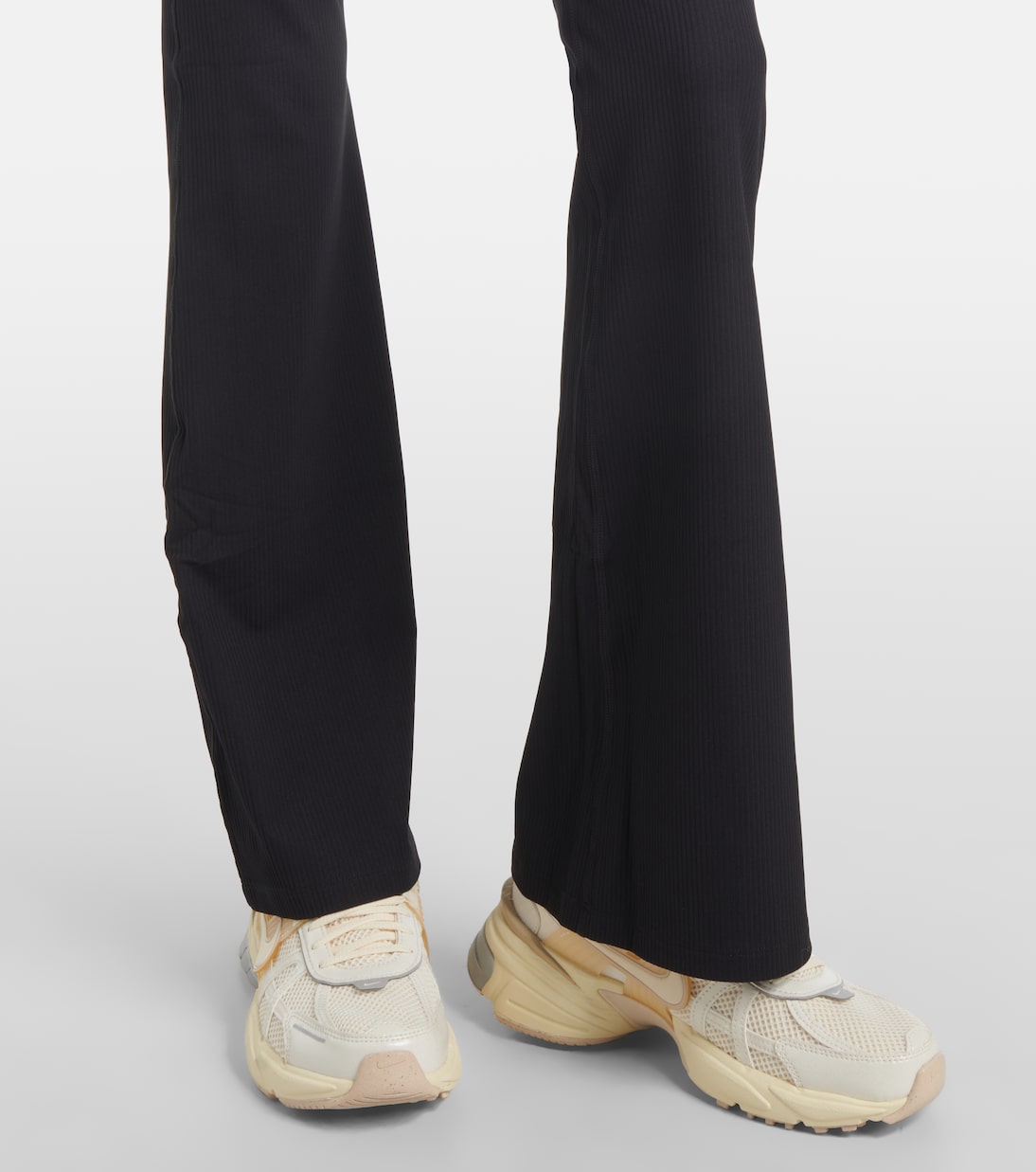 Zenvy cutout high-rise leggings | Nike