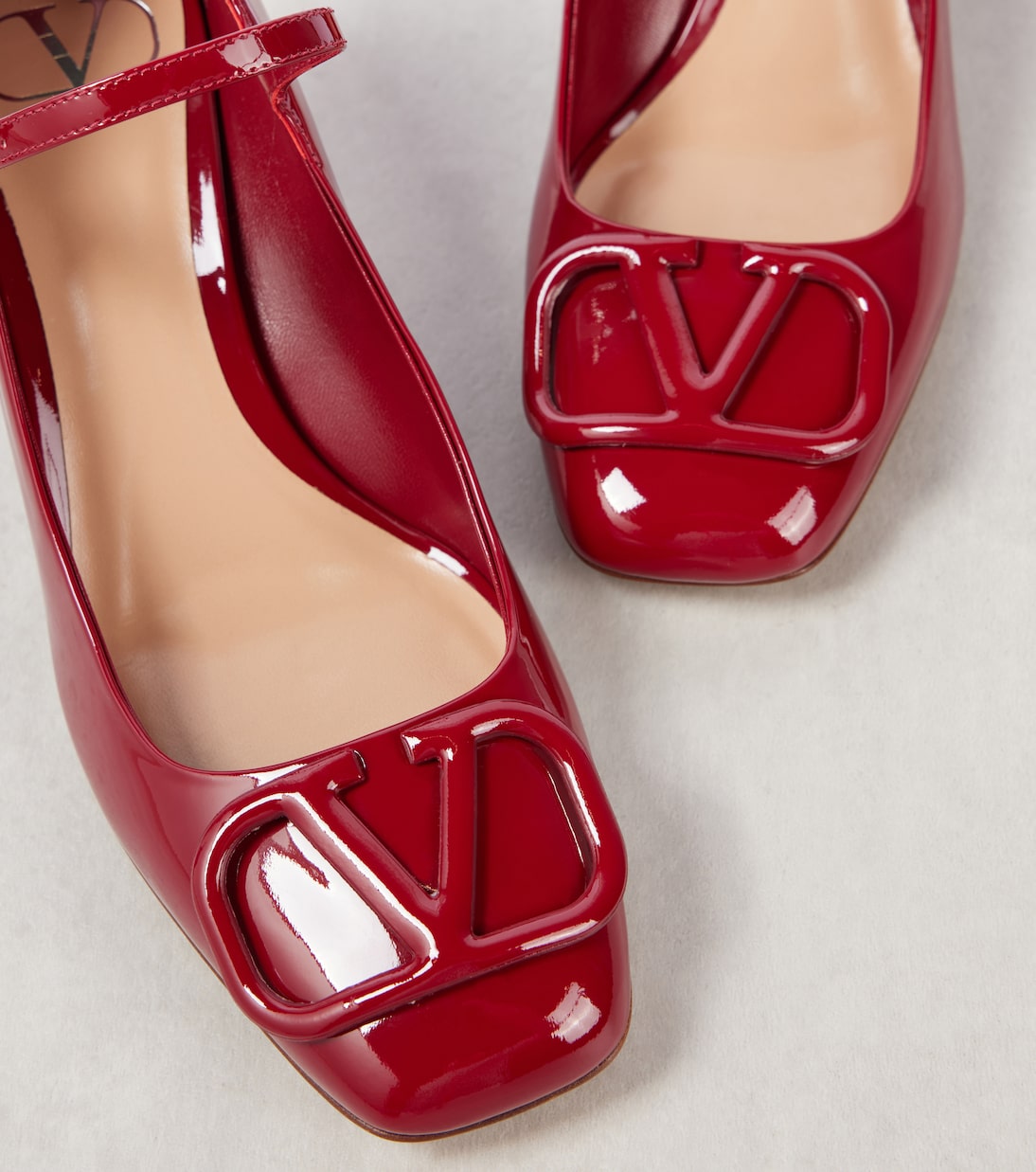 Salones Mary Jane VLogo Signature de piel | Valentino Garavani