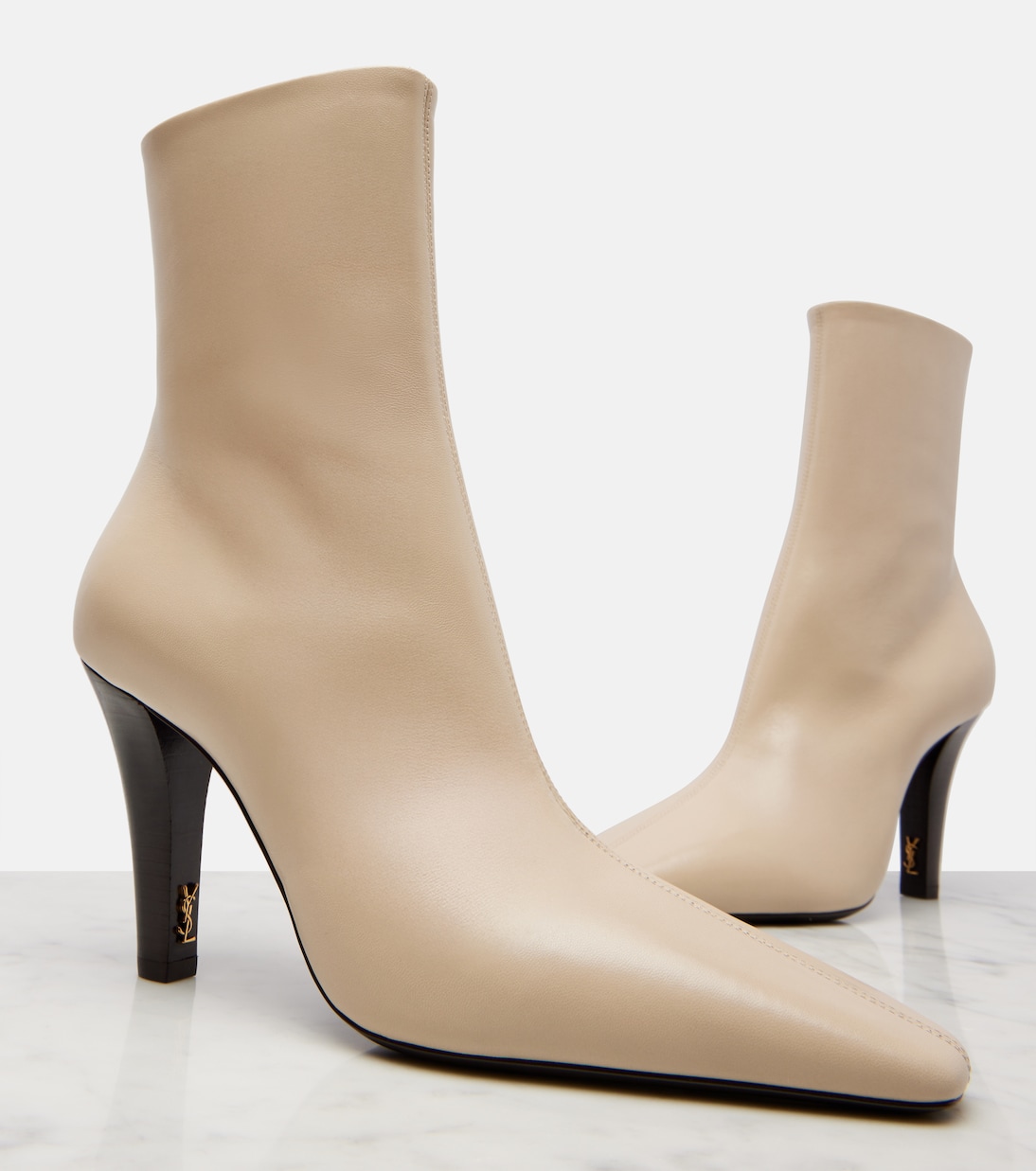 Jill 95 leather ankle boots | Saint Laurent