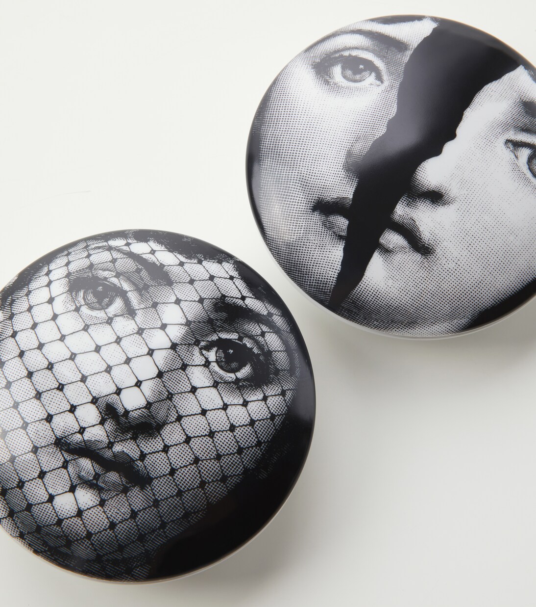 Tema e Variazioni n.10 round box | Fornasetti