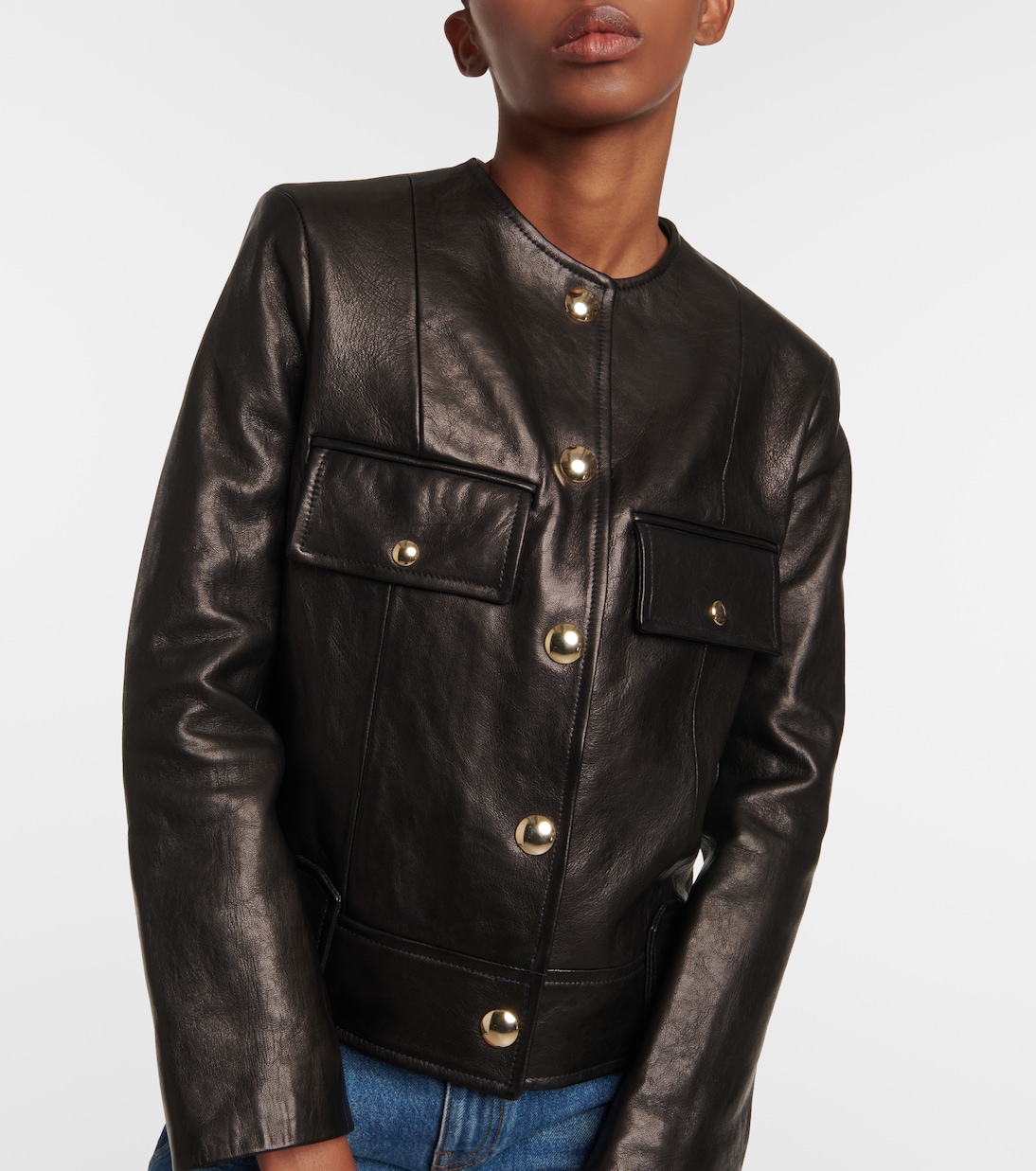 Chaqueta de Cuero Recortada Khaite para Jóvenes Modernos