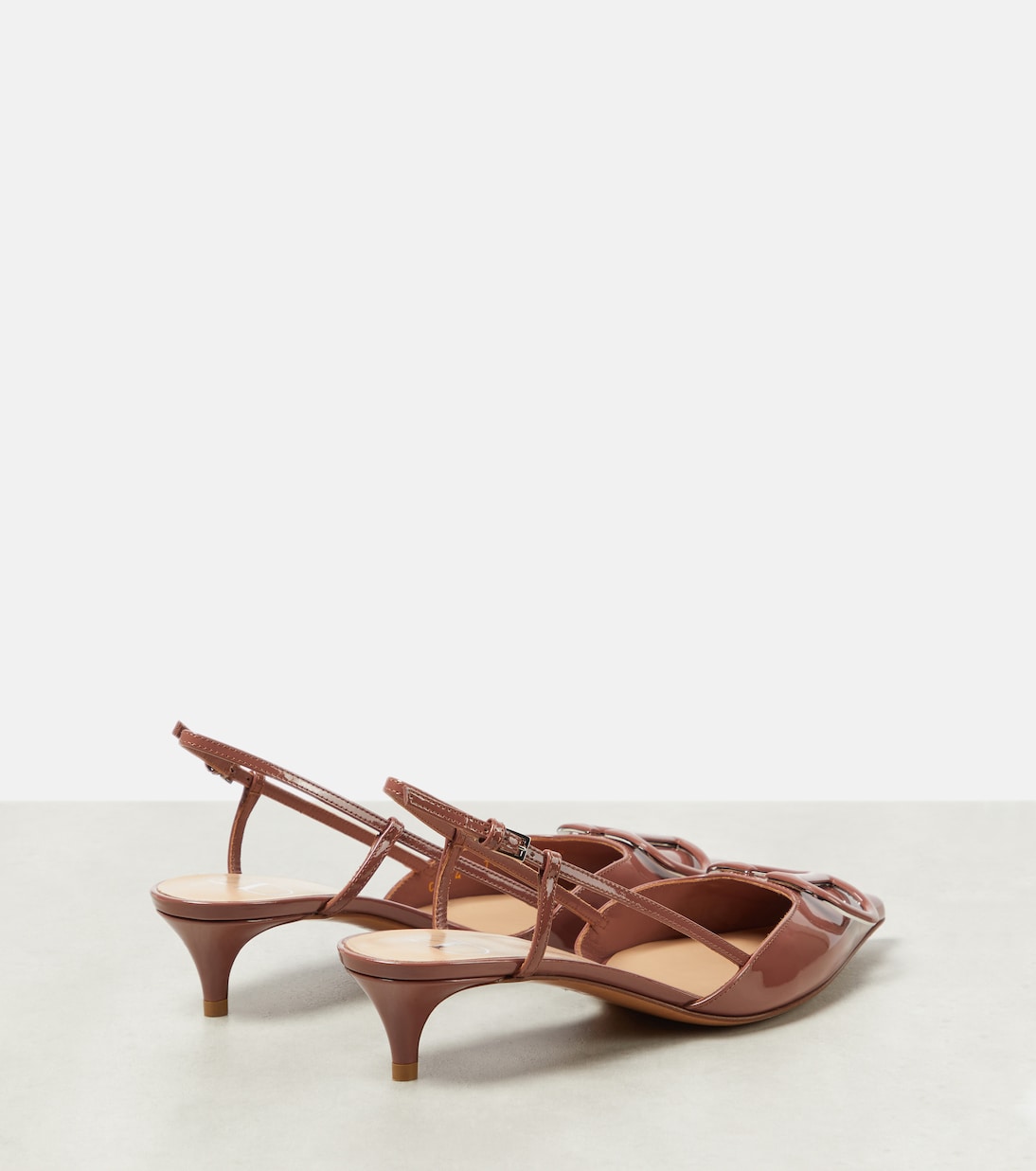 VLogo Signature 40 patent leather pumps | Valentino Garavani