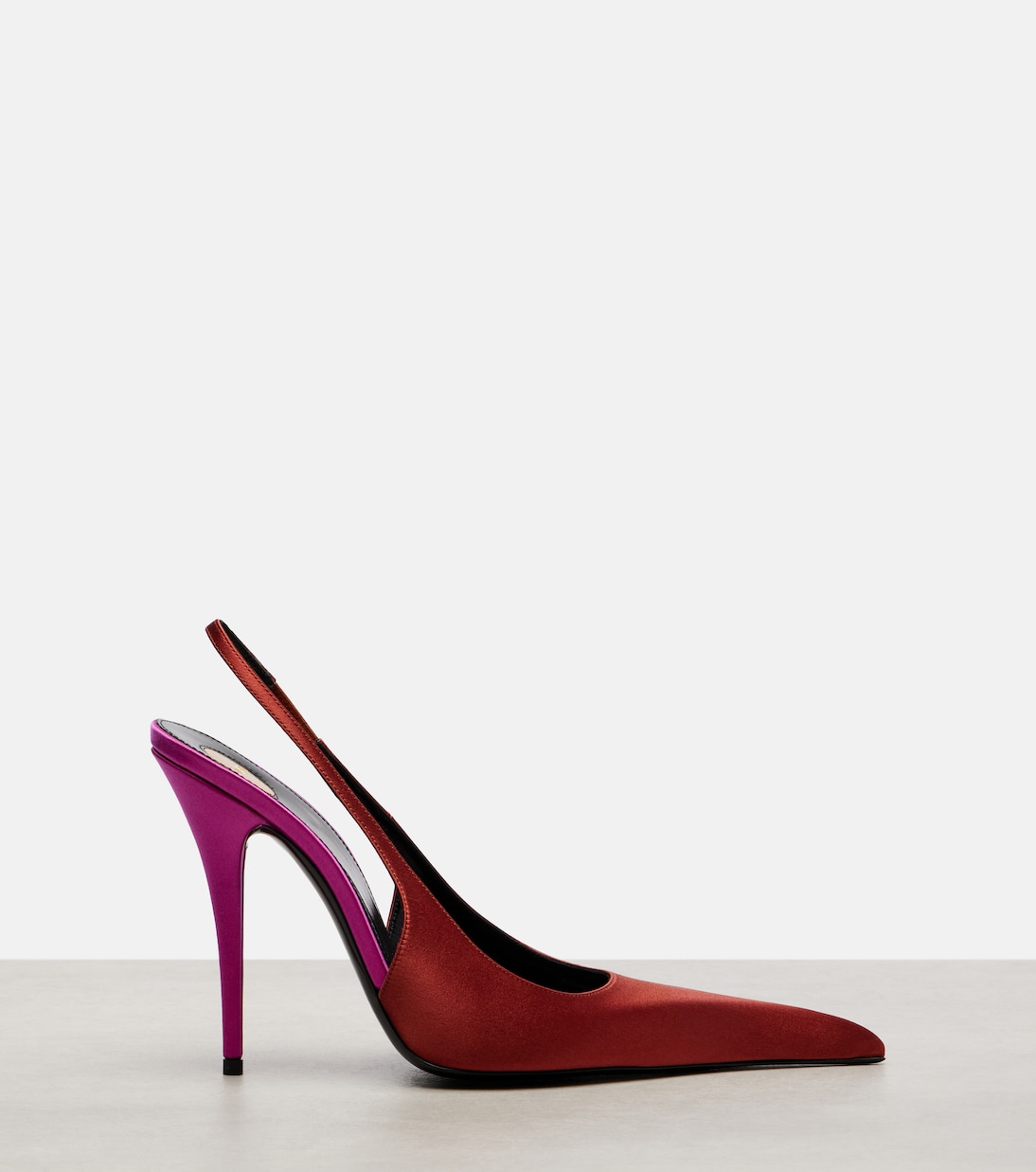 Slingback-Pumps Deroche 110 aus Satin | Saint Laurent