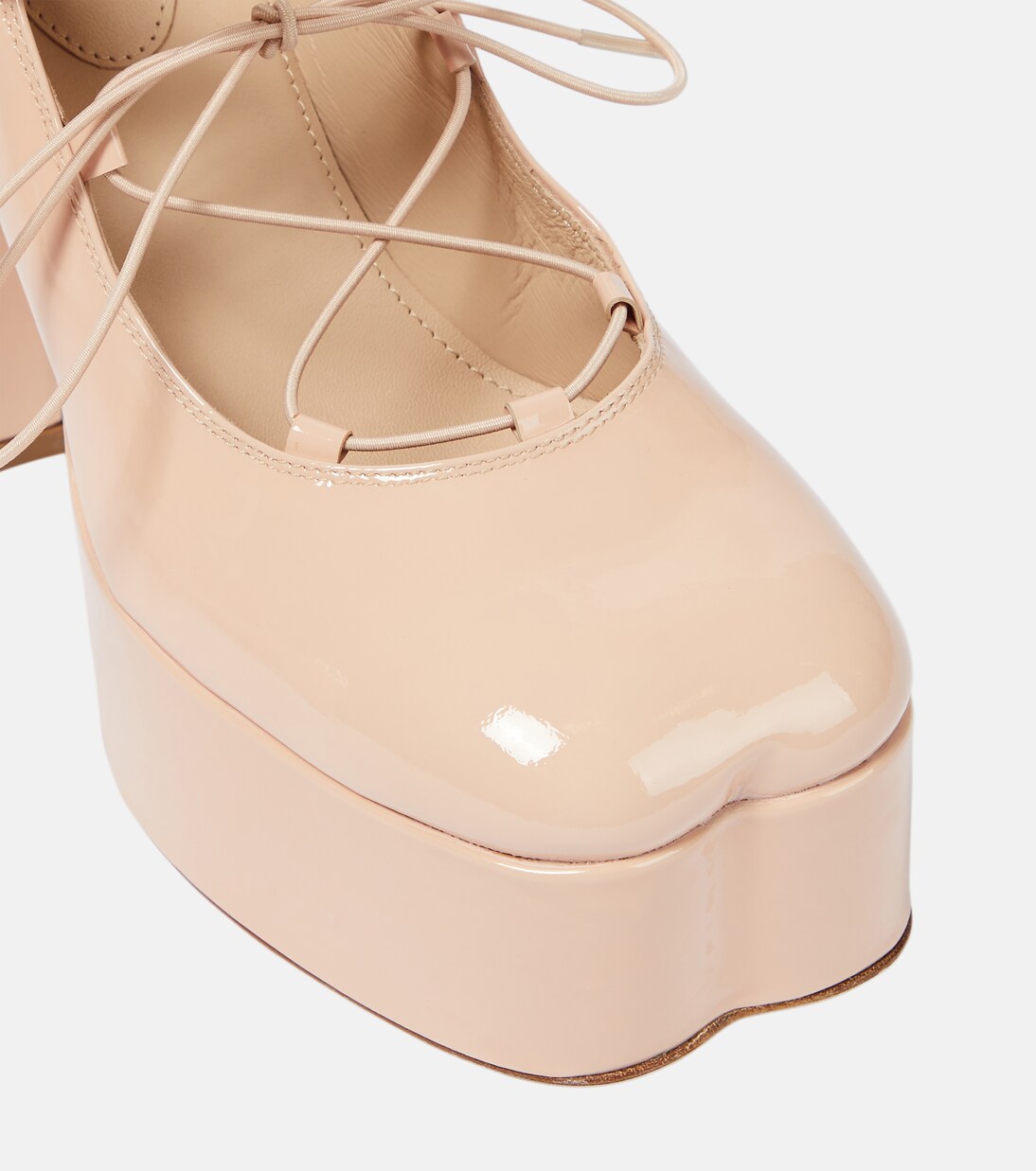 Pumps in vernice con plateau | Simone Rocha