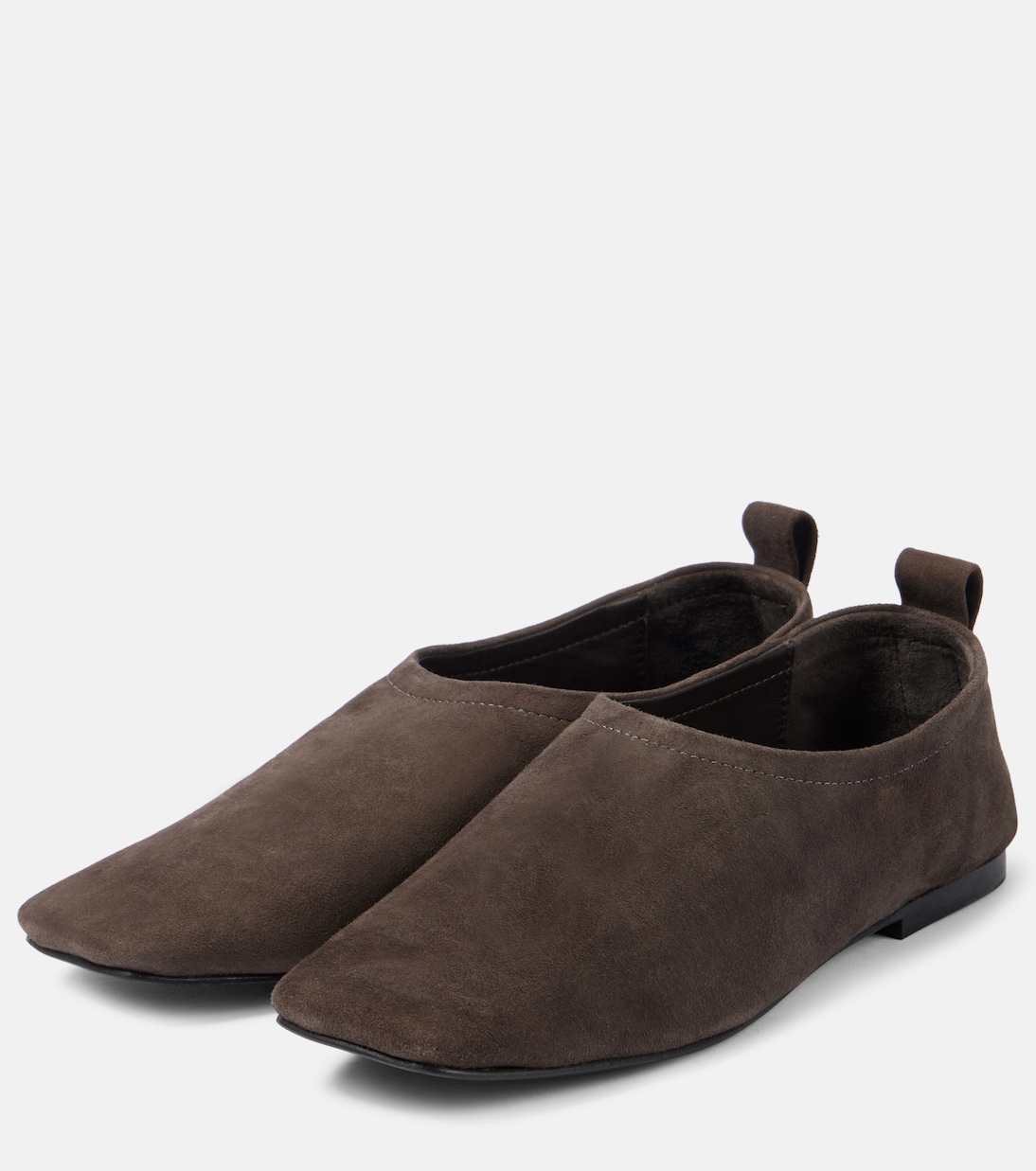 Scarpe basse in pelle scamosciata Pia di Emery, stile giovane e trendy