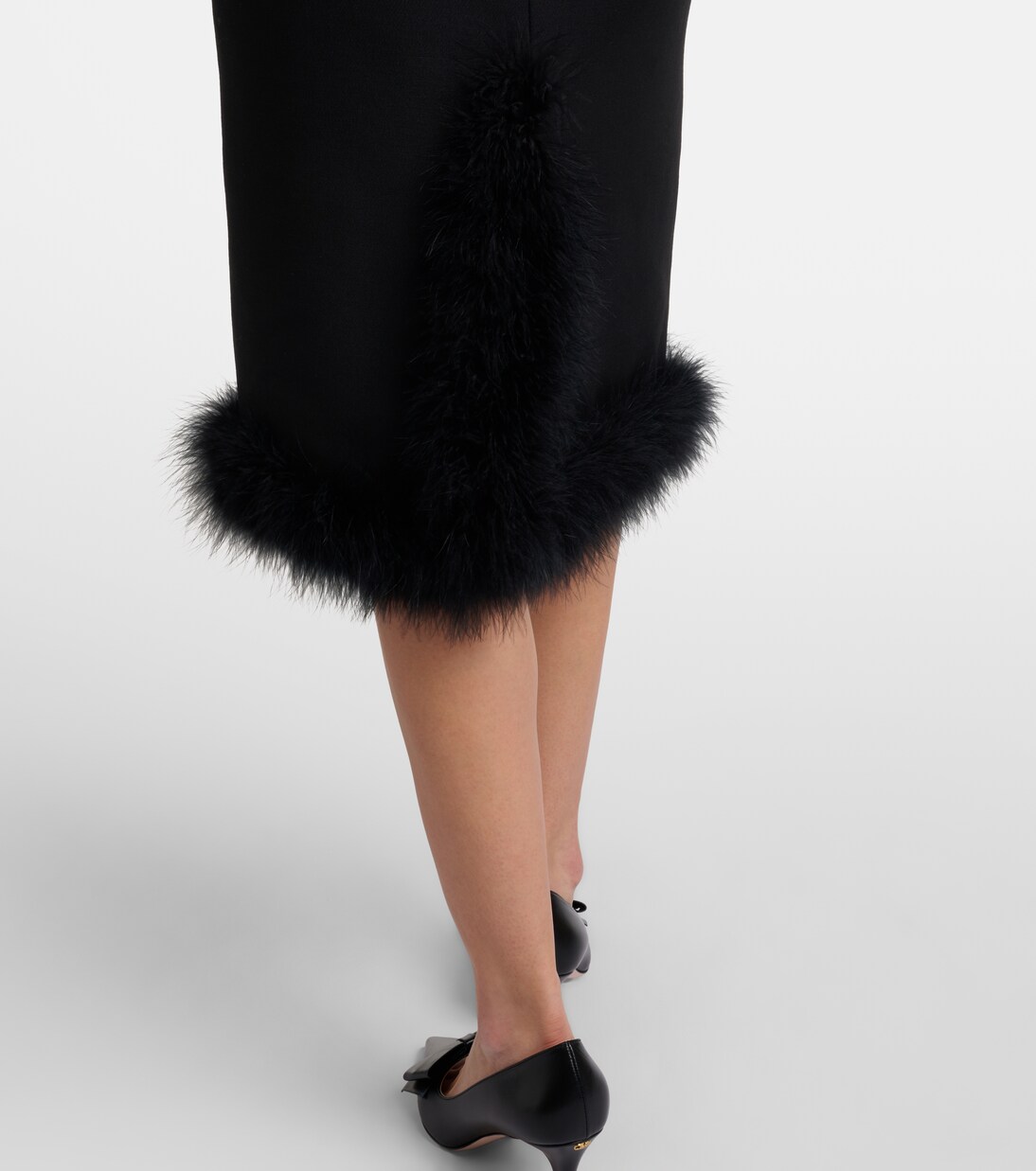 Feather-trimmed wool and silk midi skirt | Valentino