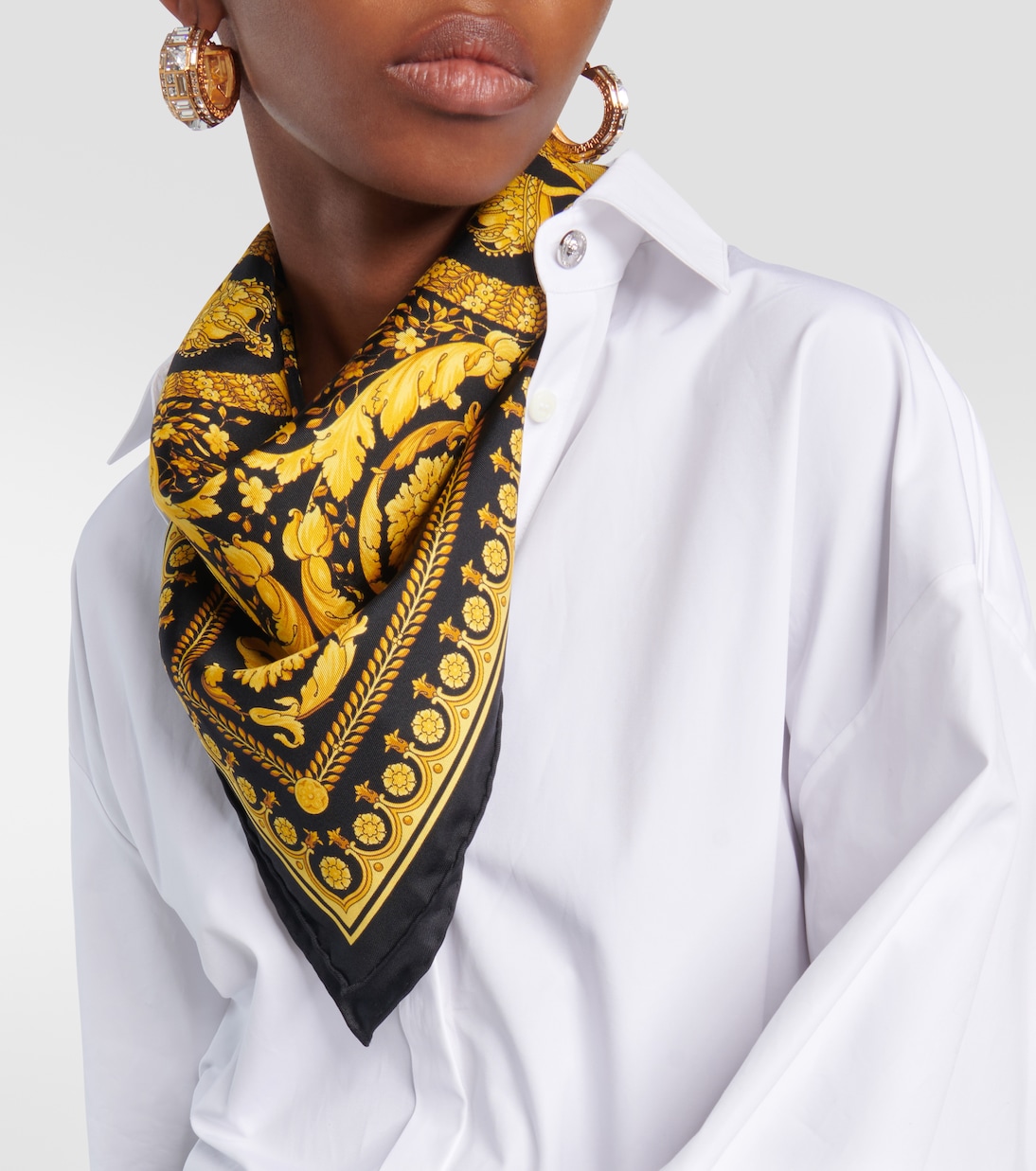 Pañuelo Barocco en sarga de seda | Versace
