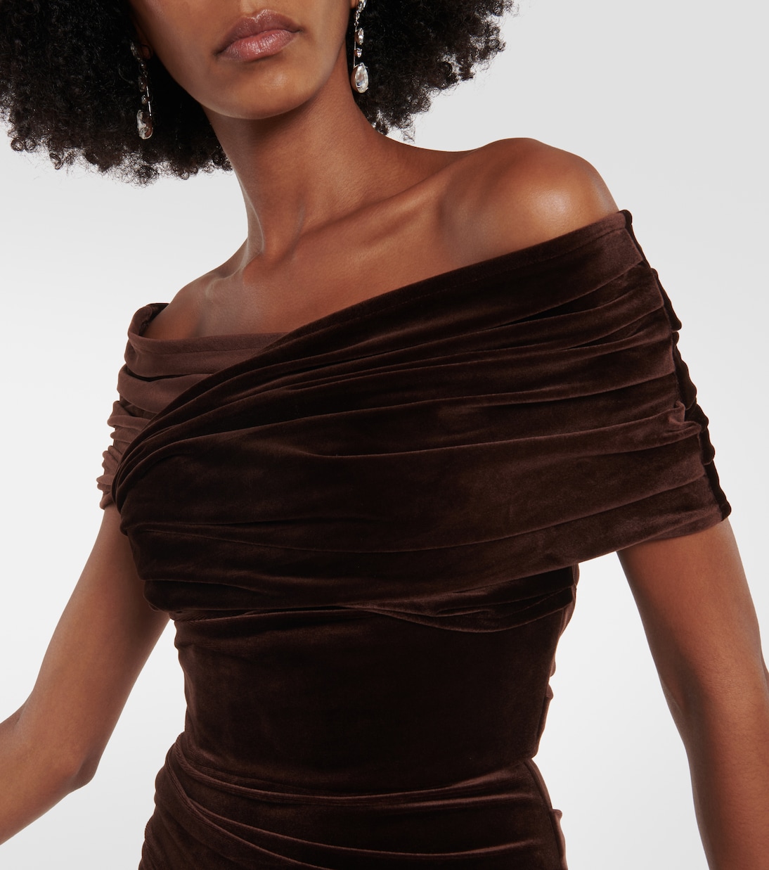 Off-shoulder velvet midi dress | Alex Perry