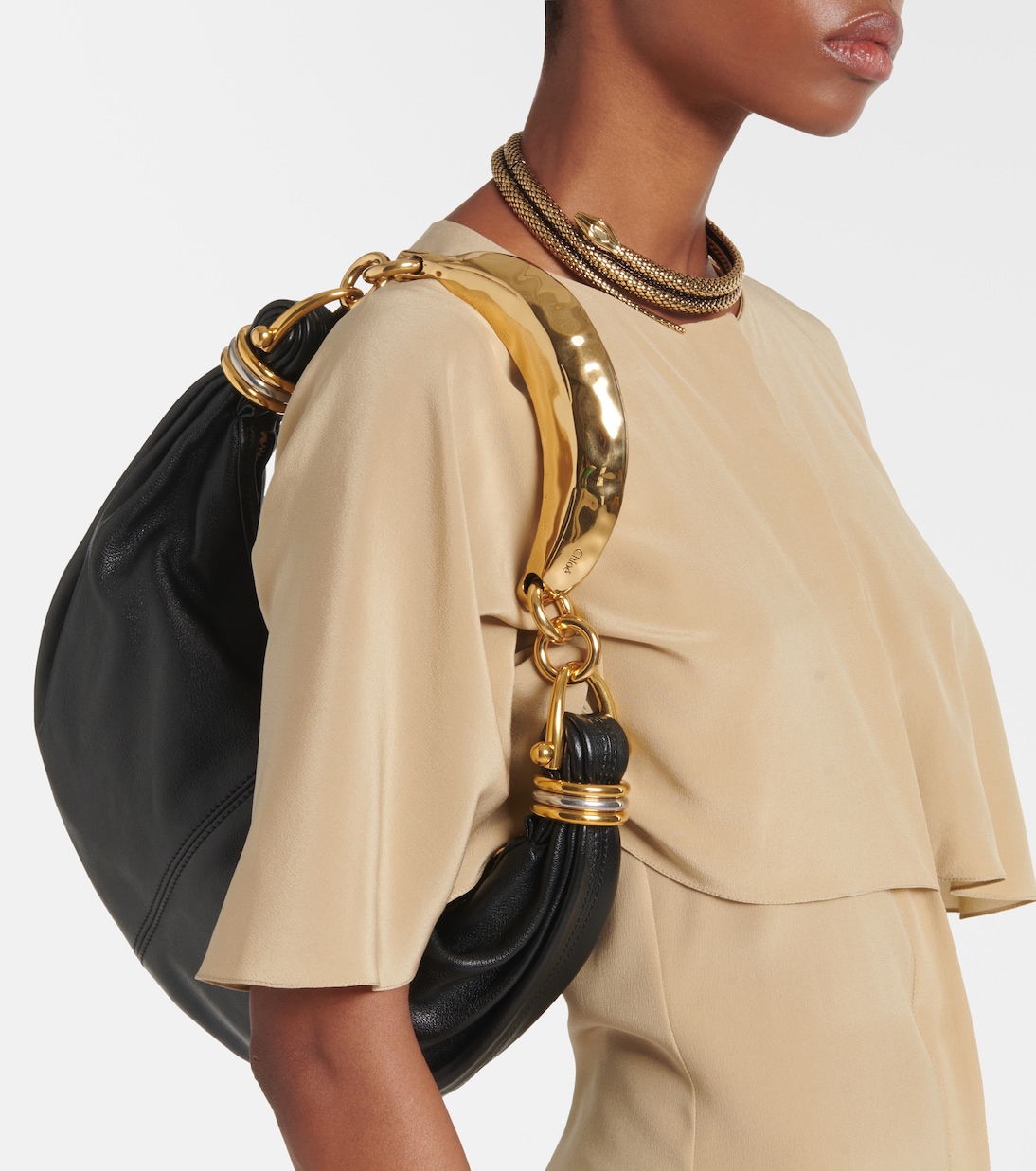 Schultertasche Banana Small aus Leder | Chloé