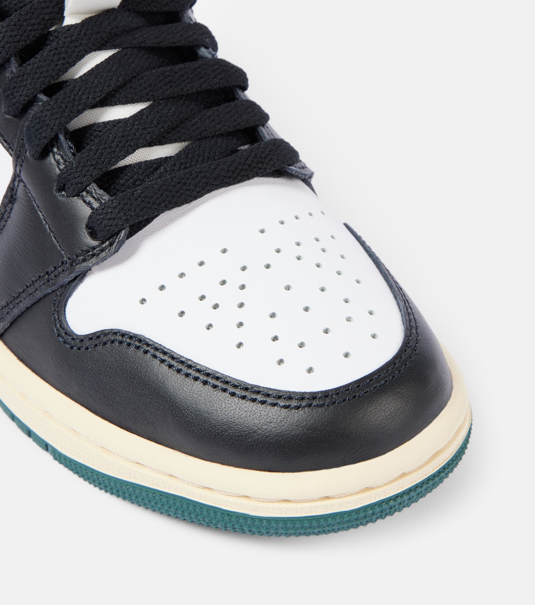 Baskets Air Jordan 1 Mid SE en cuir | Nike